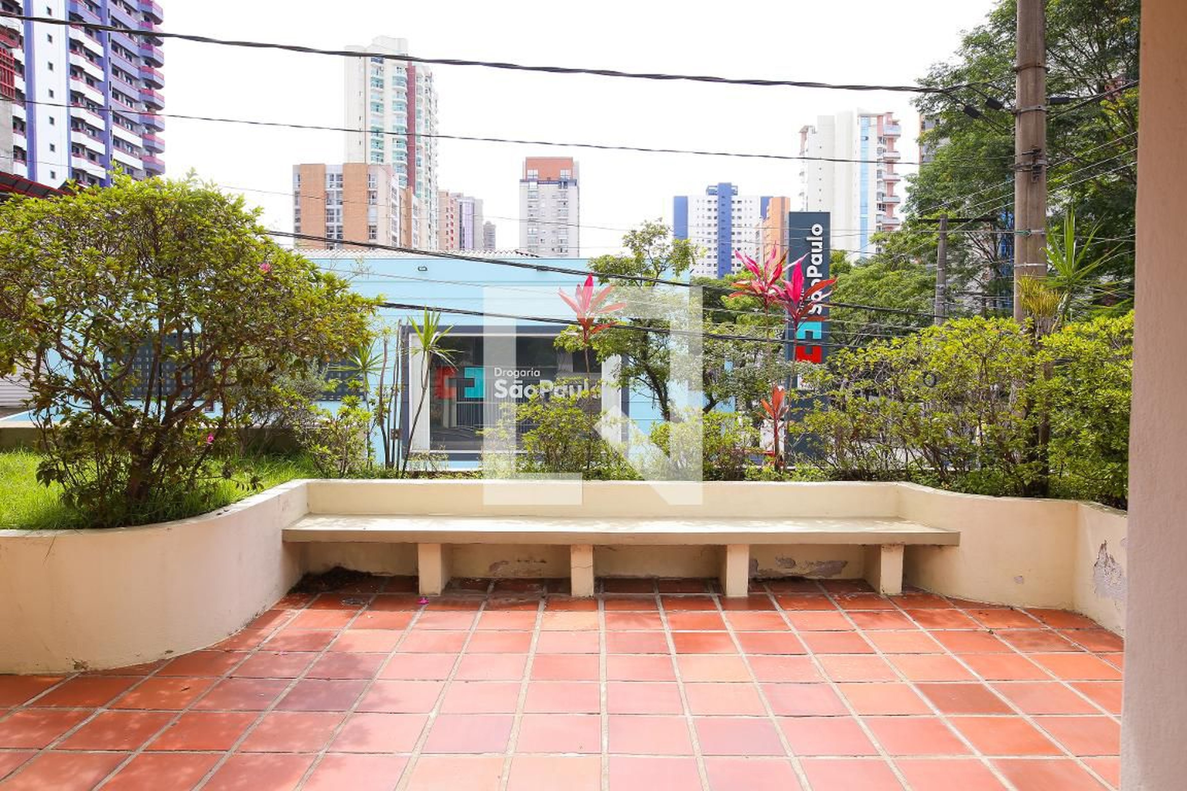 Area Comum - Edifício Dina