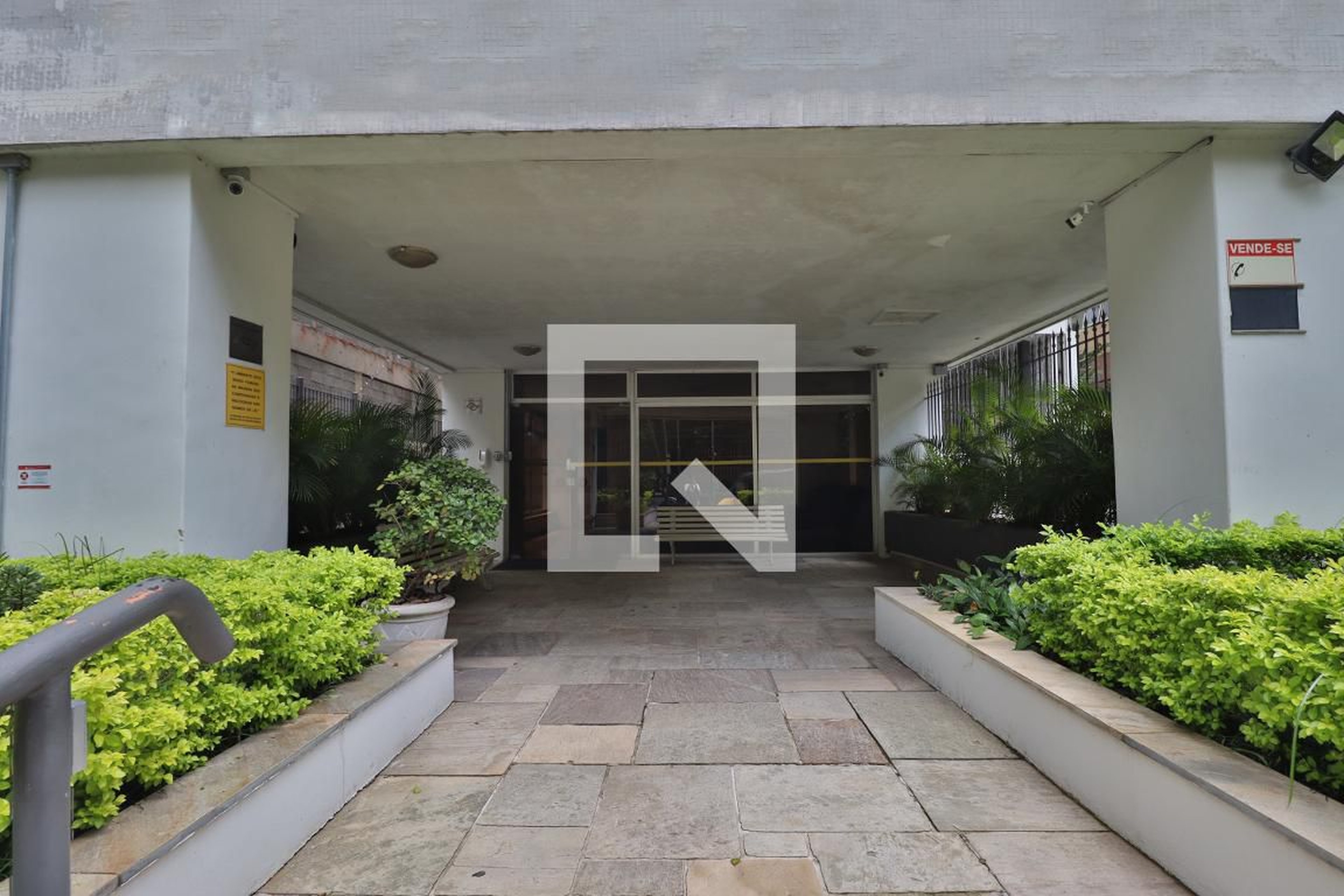 Entrada - Edifício Barão de Paraitinga