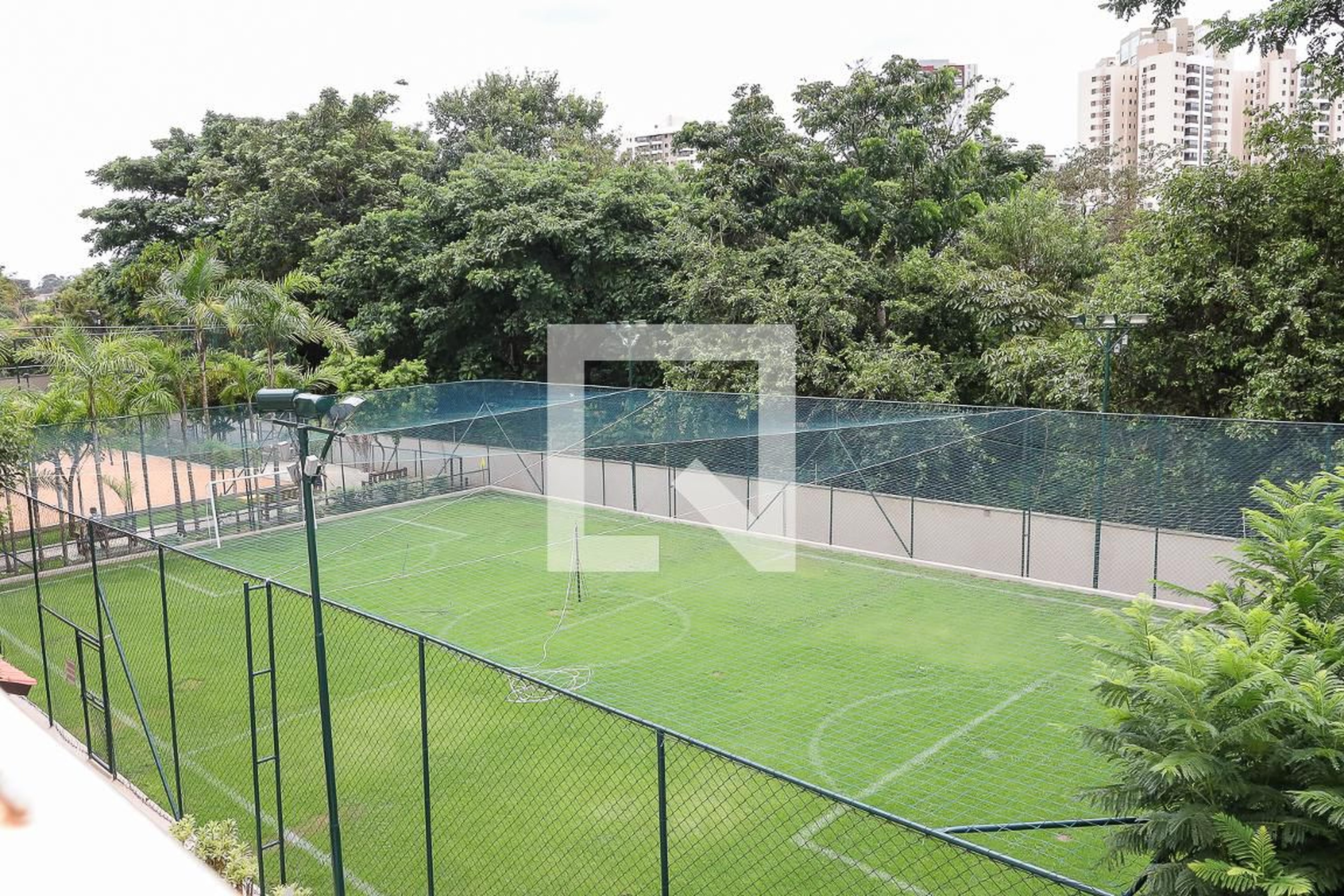 Campo de Futebol - Praças do Golf