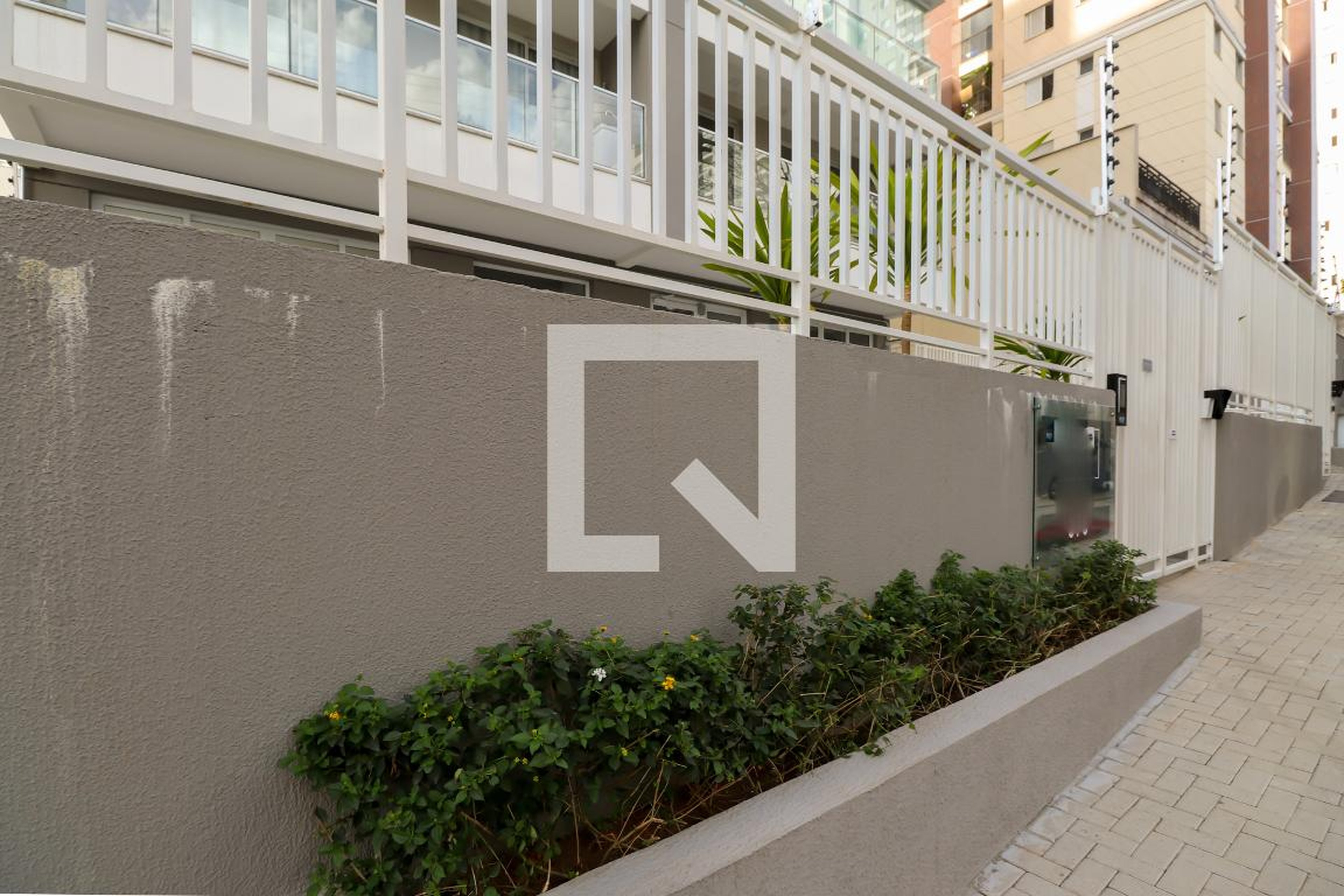 Fachada do Condomínio Condomínio Kennedy Park Home