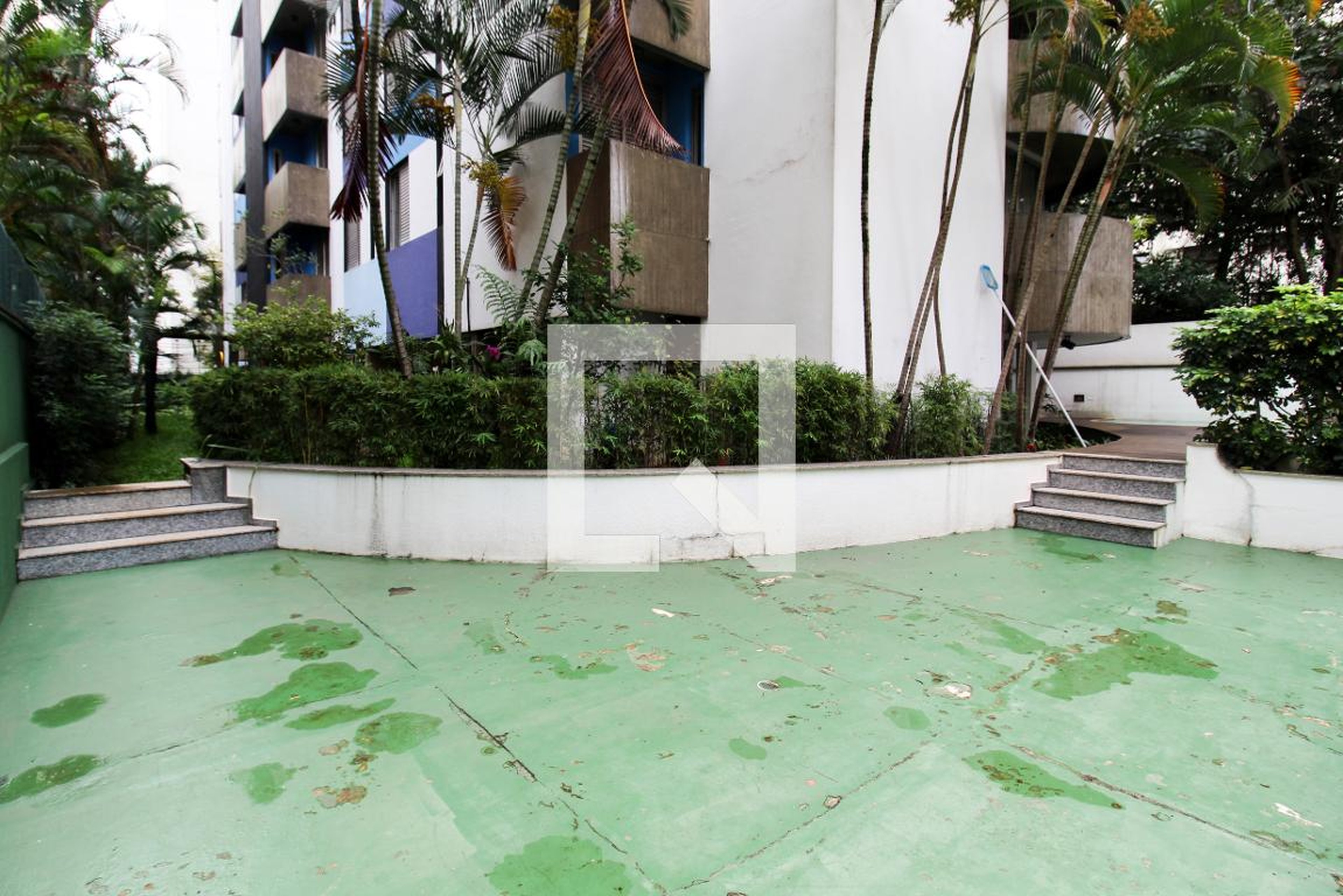 Área comum - Tomie Ohtake