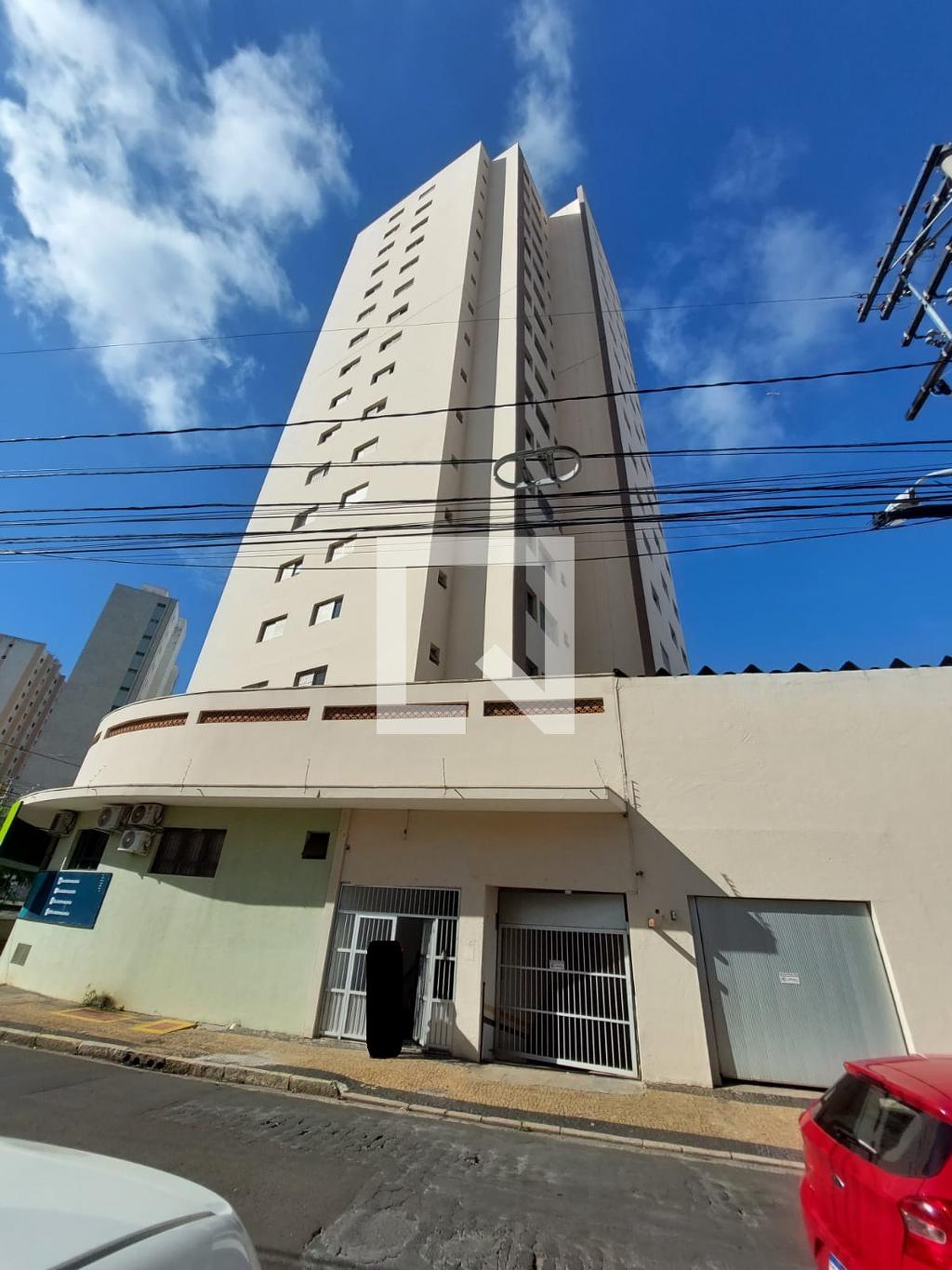 Fachada Condomínio George V