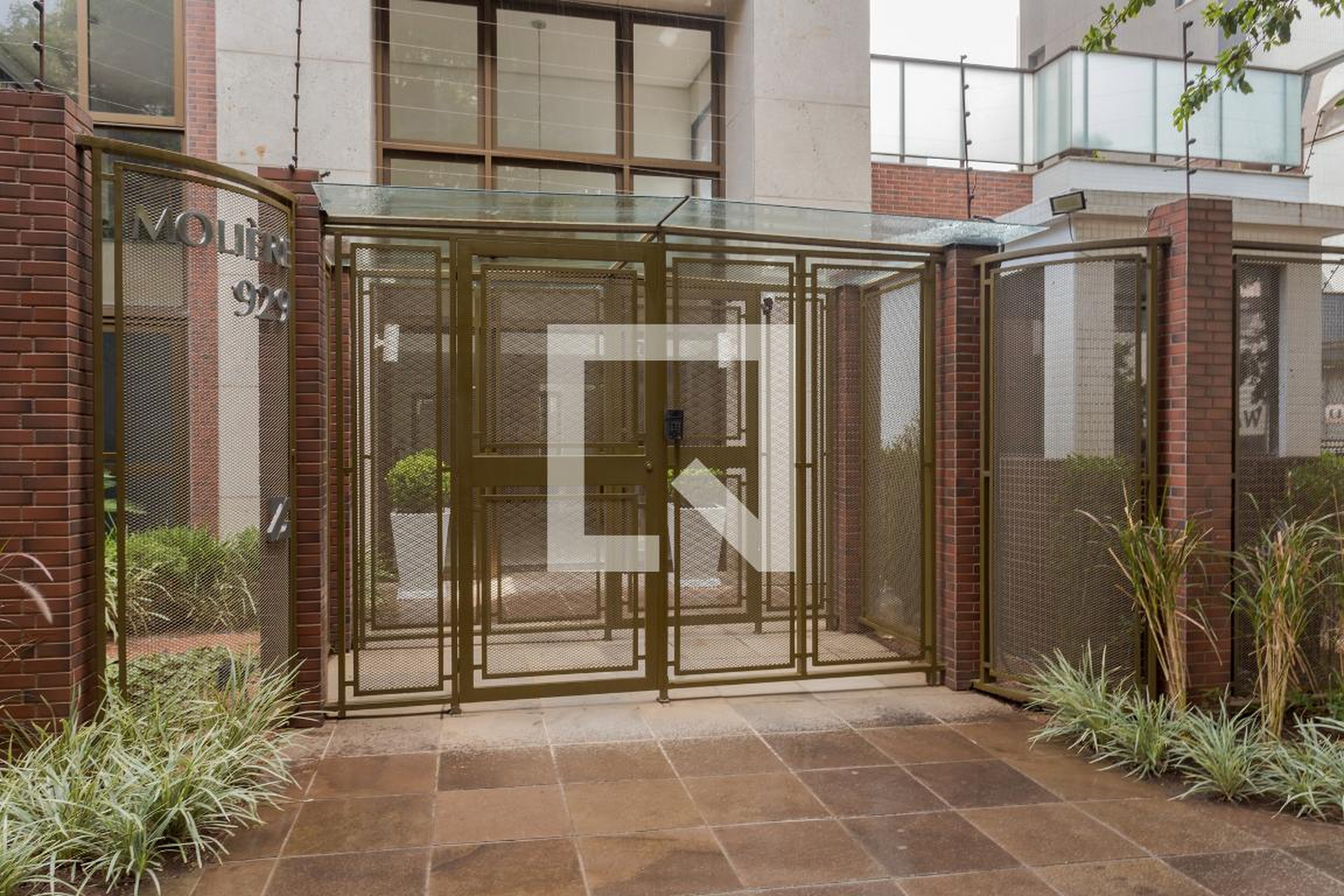 Entrada - Edifício Moliere