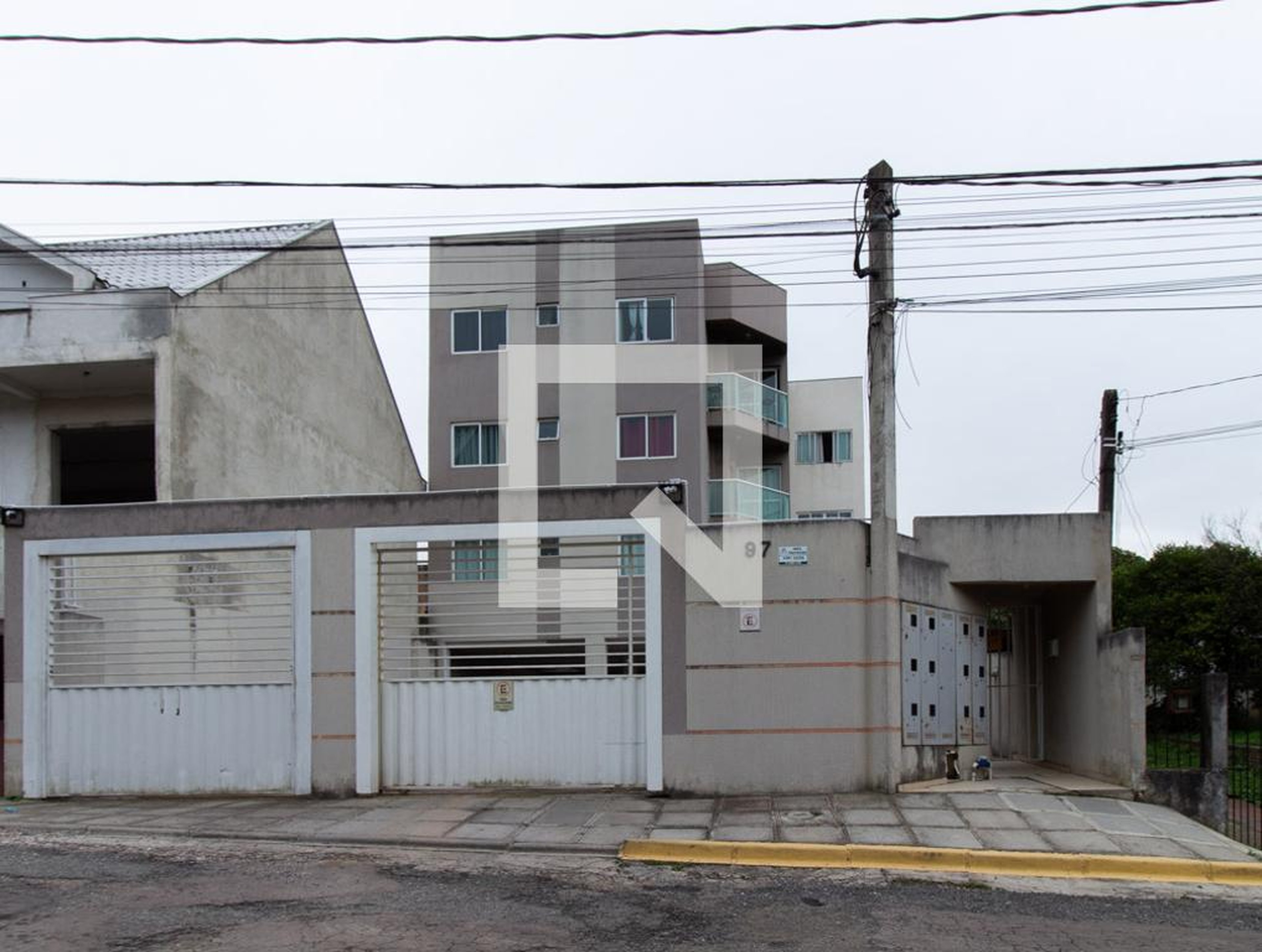 Fachada do Condomínio Condomínio Rio Claro