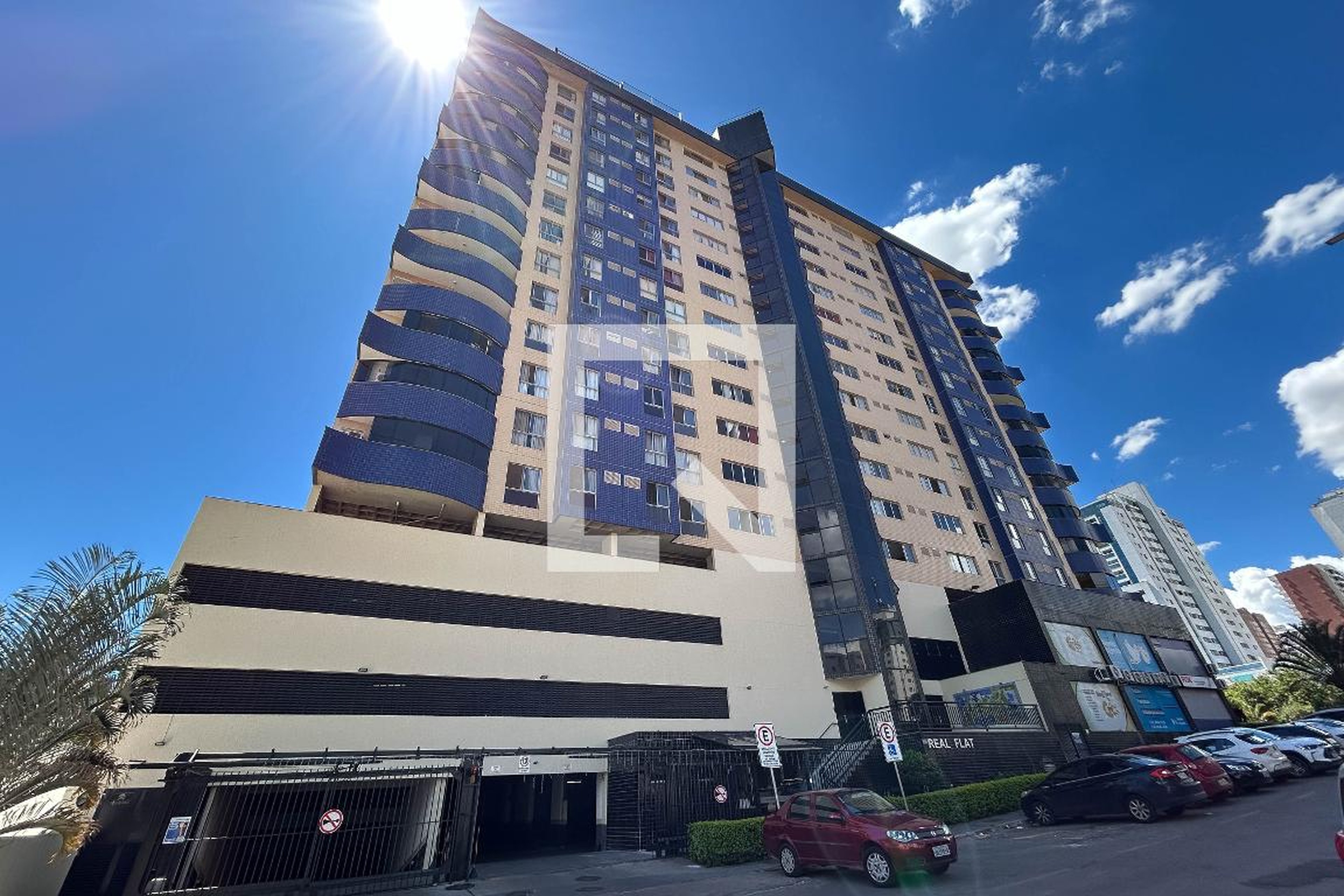 Fachada Condomínio Real Flat