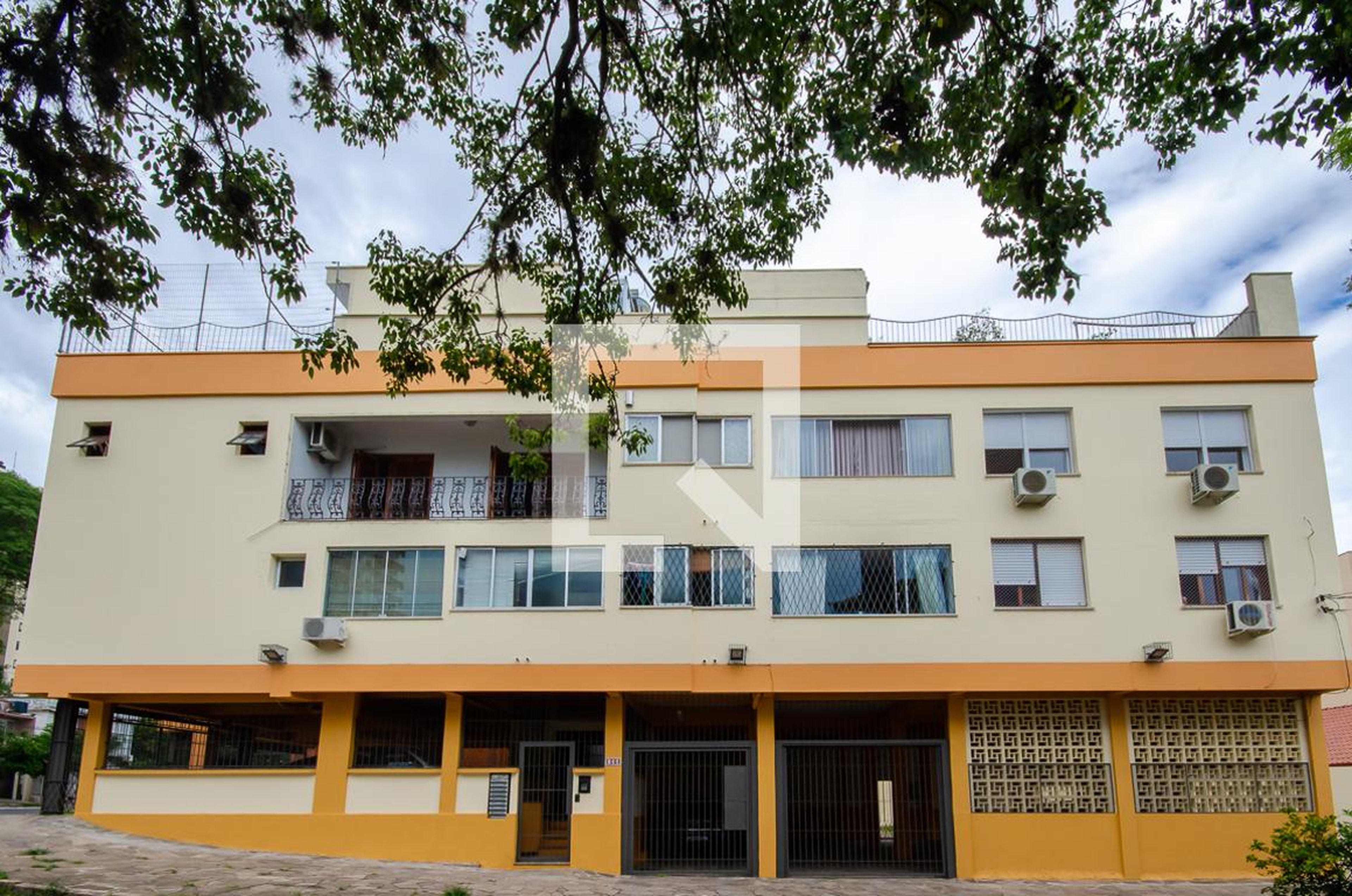 Fachada do Prédio Condomínio Ana Paula