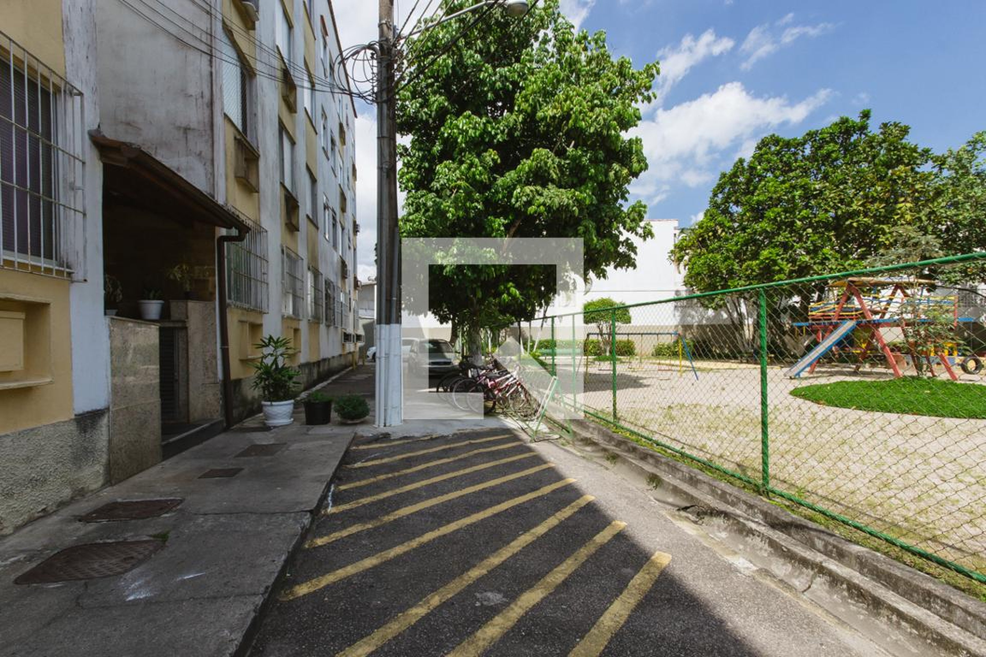 Estacionamento - Vivenda de Jacarepaguá