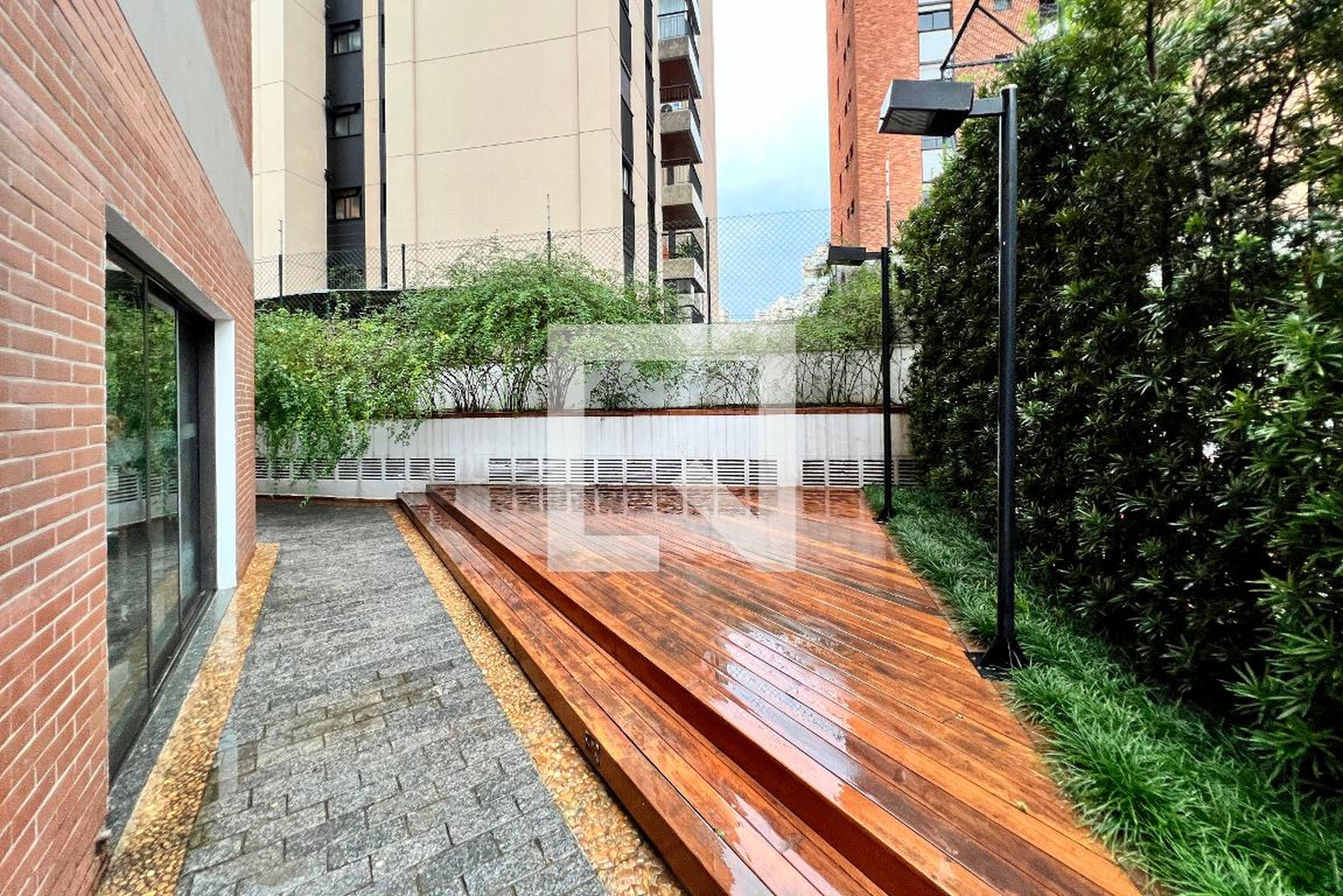 Área Externa - Thaís