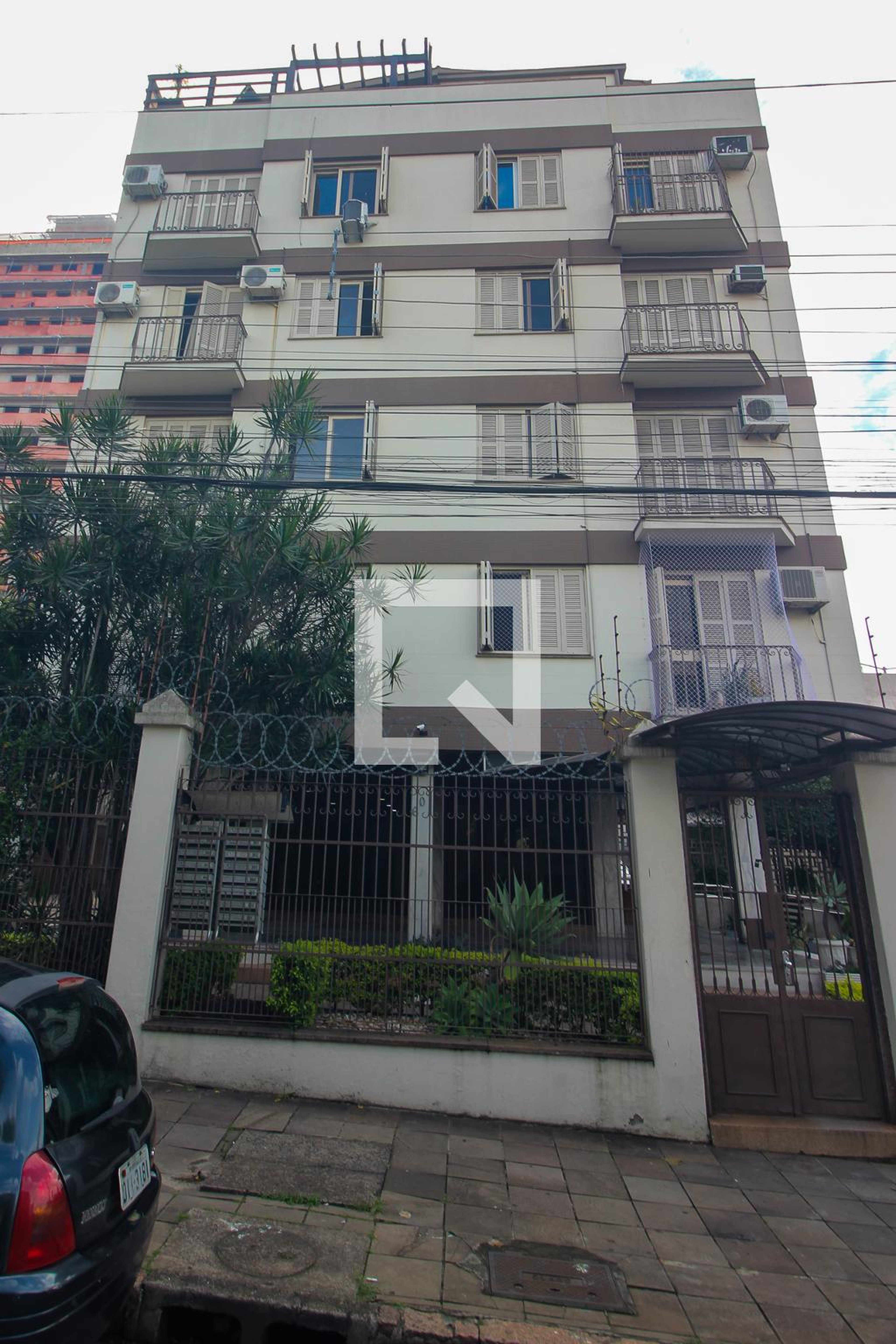 Fachada do Prédio Condomínio Santa Tereza de Lisieux