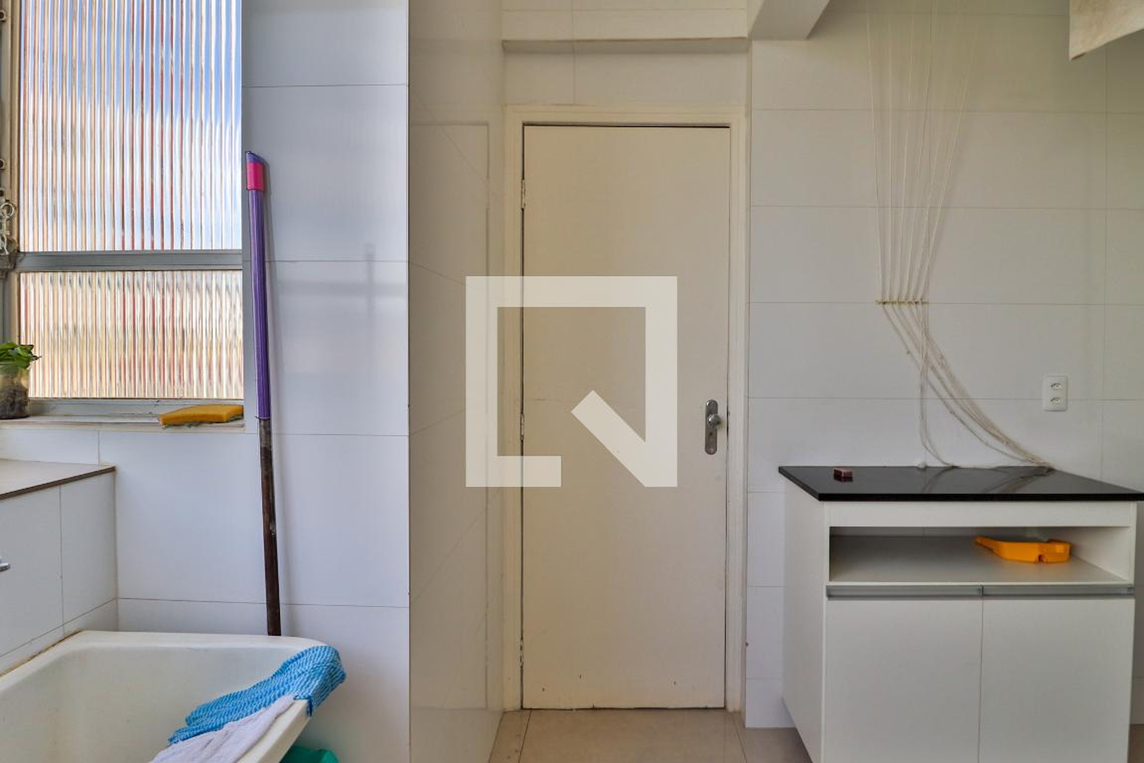 Área Externa - Edifício Maria de Paula