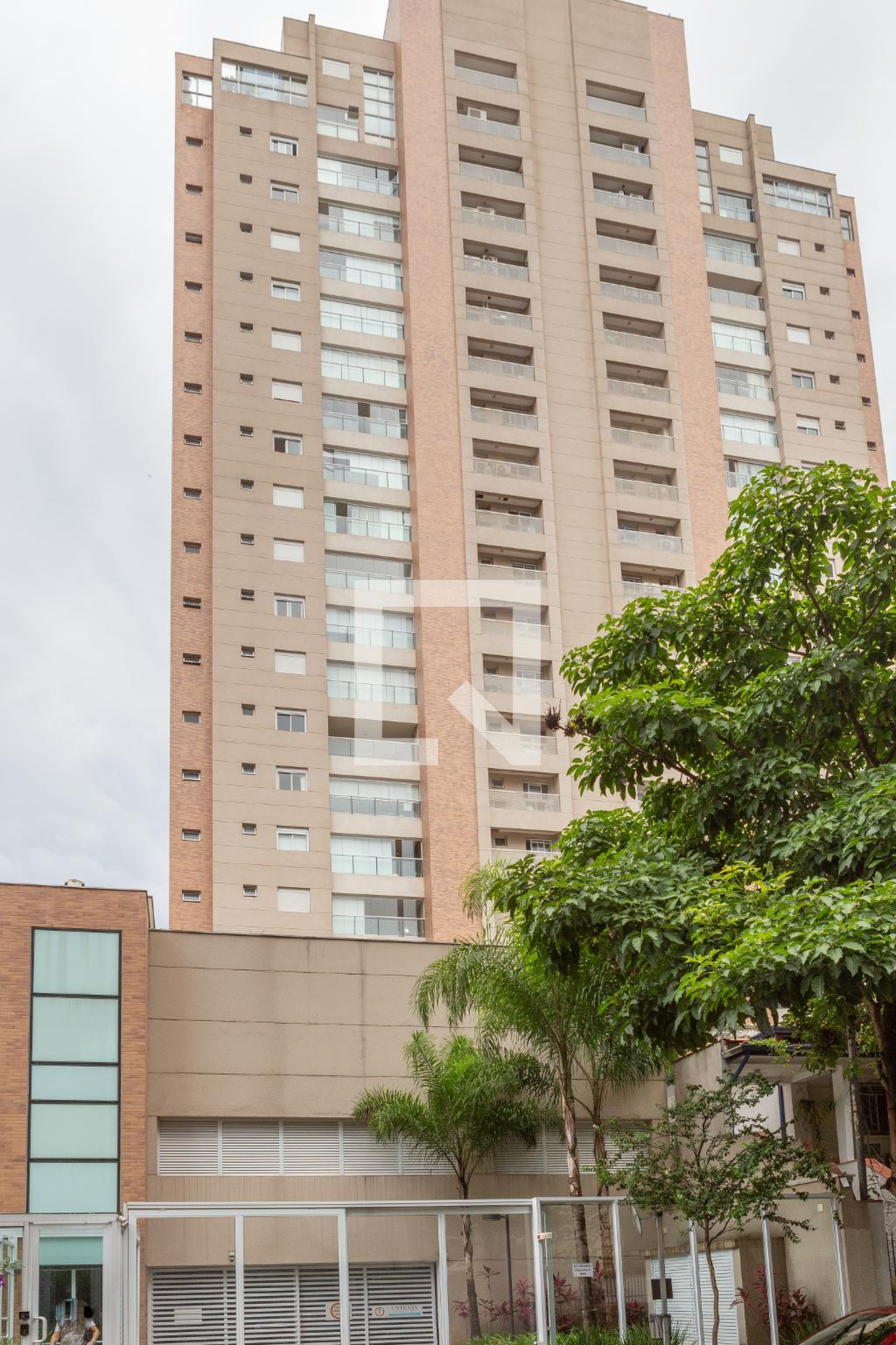 Fachada Condomínio Iperoig 333