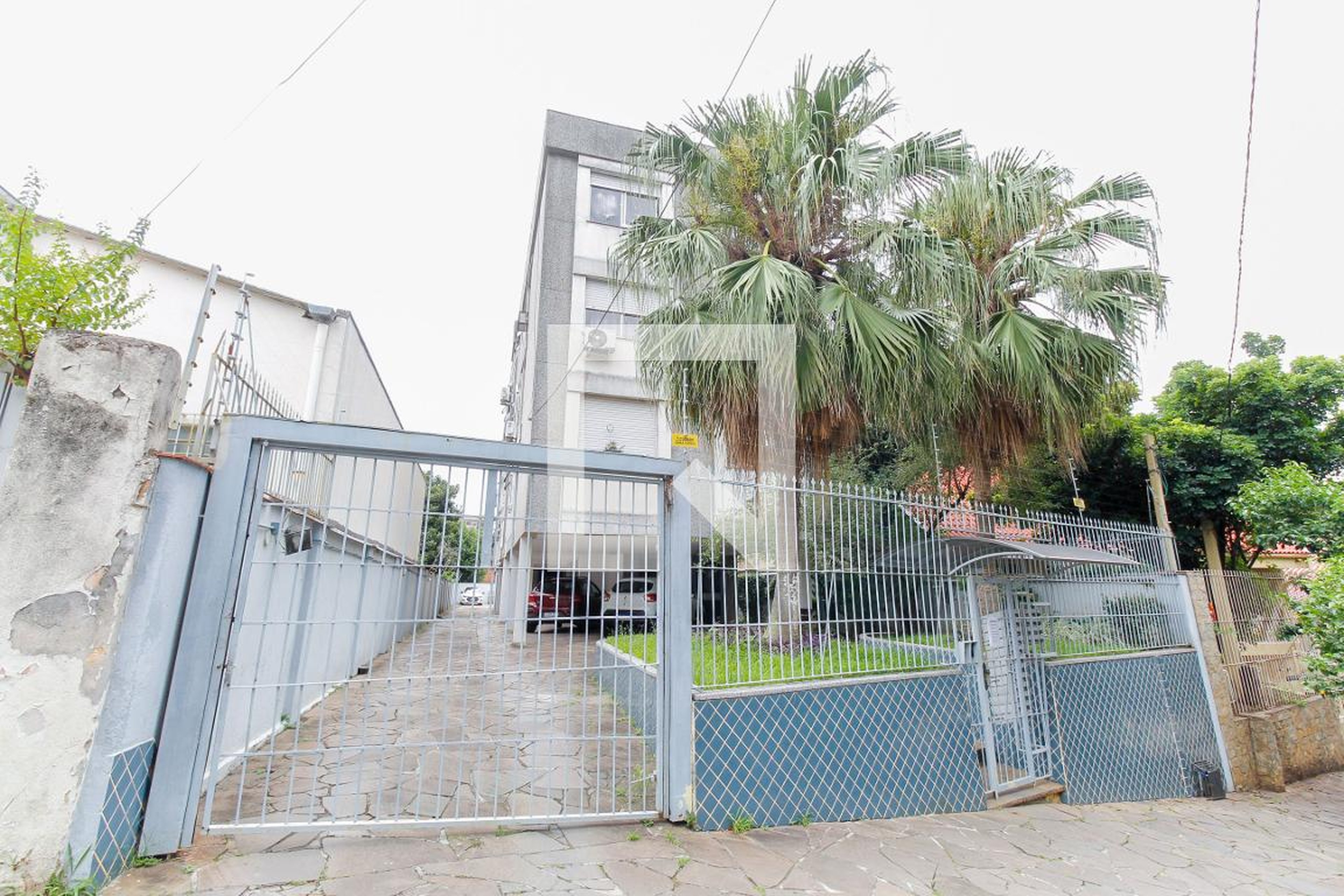 Fachada Condomínio em Rua Fagundes Varela, 161