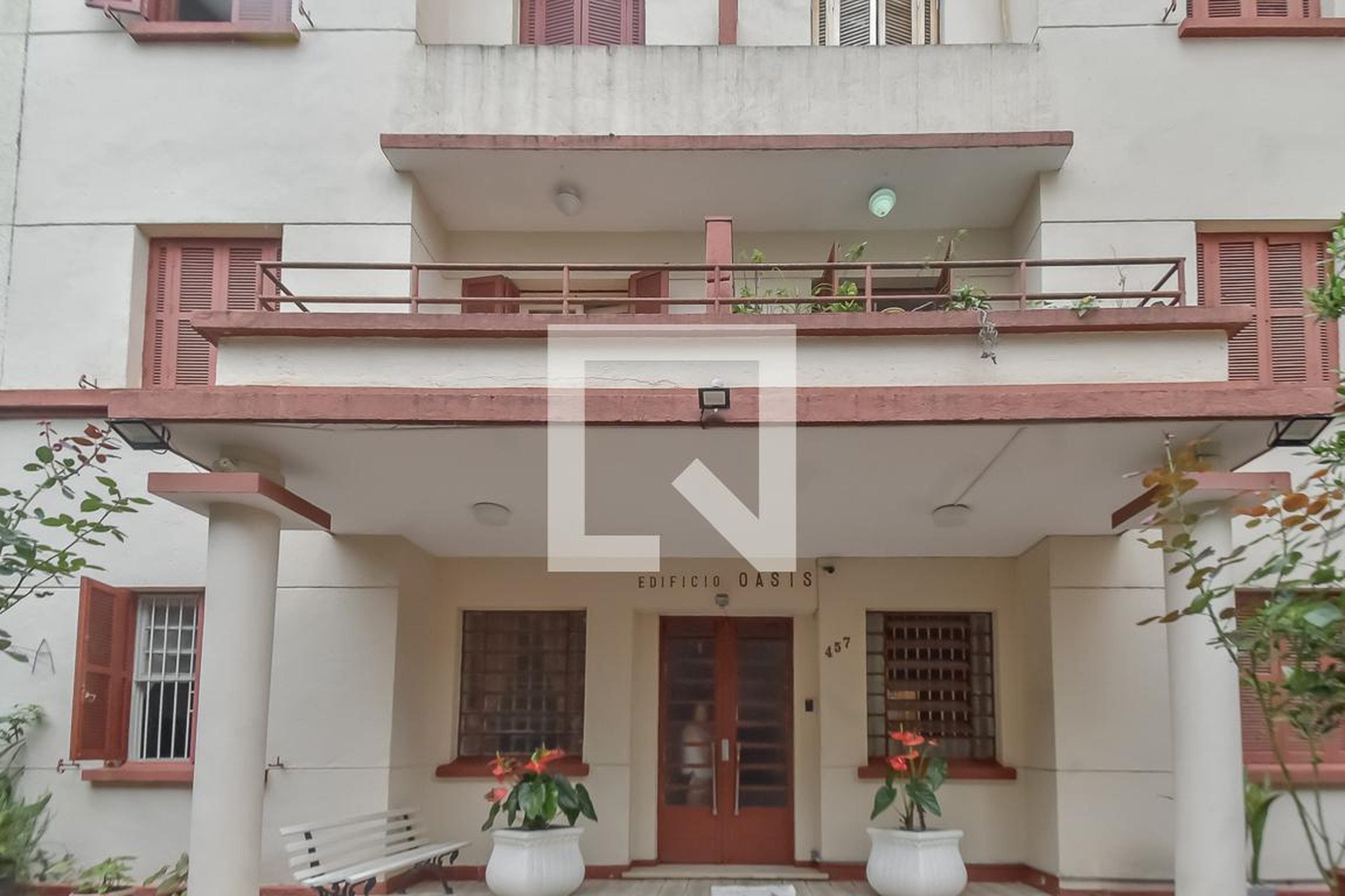 Fachada do Prédio Condomínio Oasis