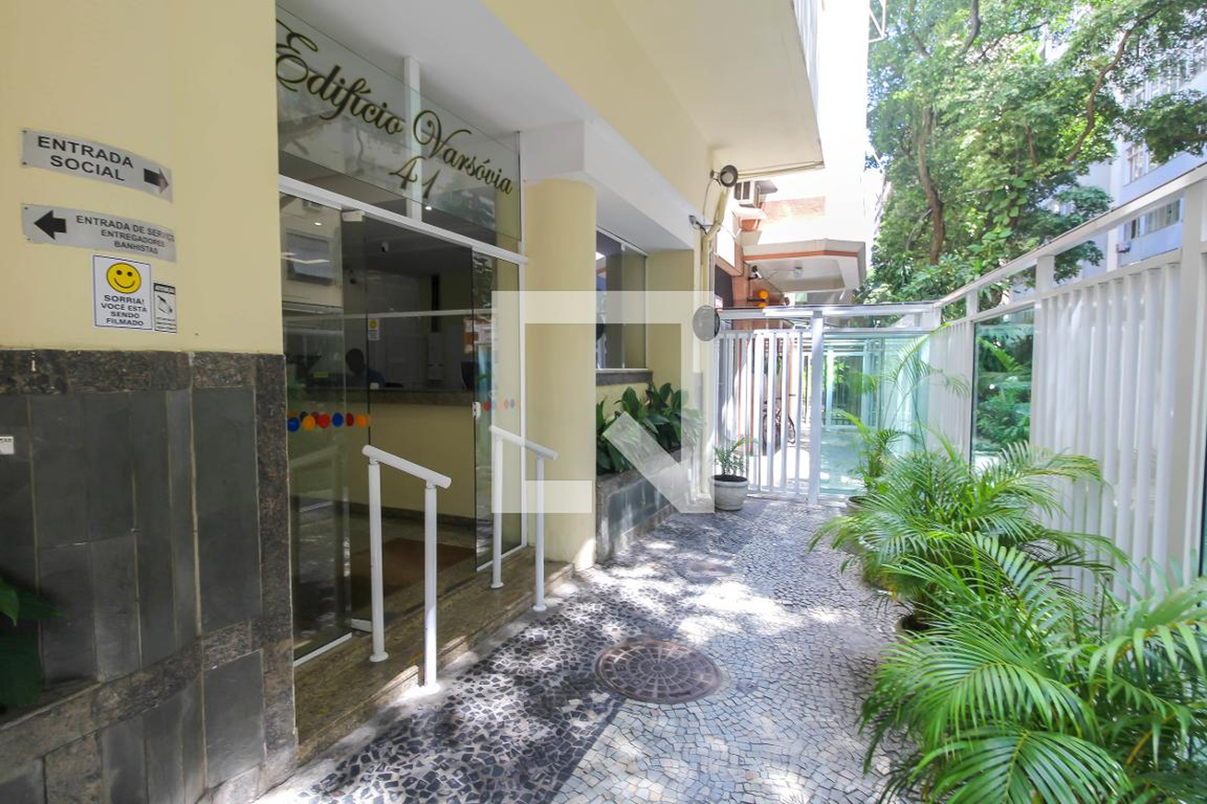 Área Externa - Edifício Varsóvia