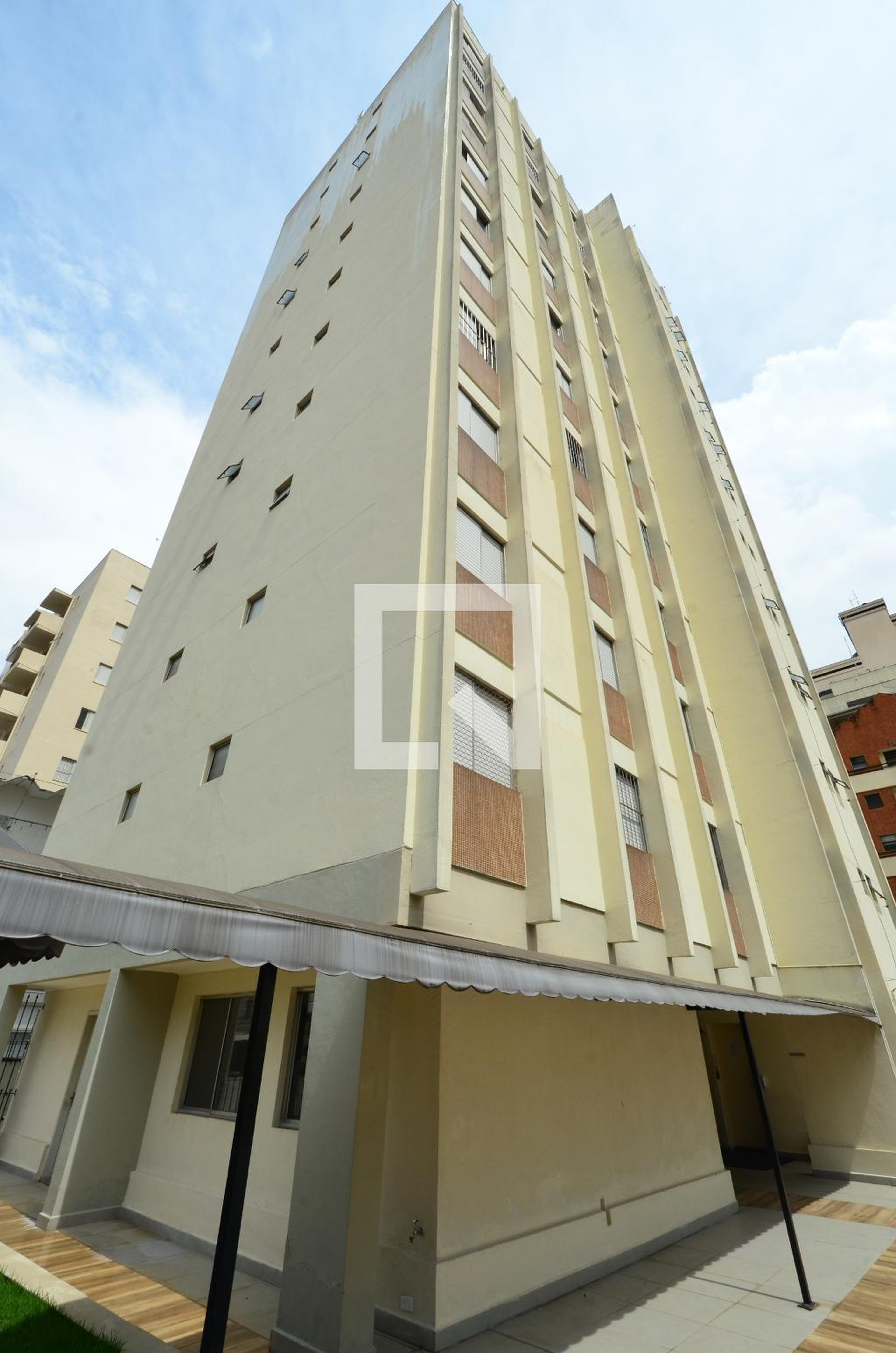 Fachada do Prédio Condomínio Gisele