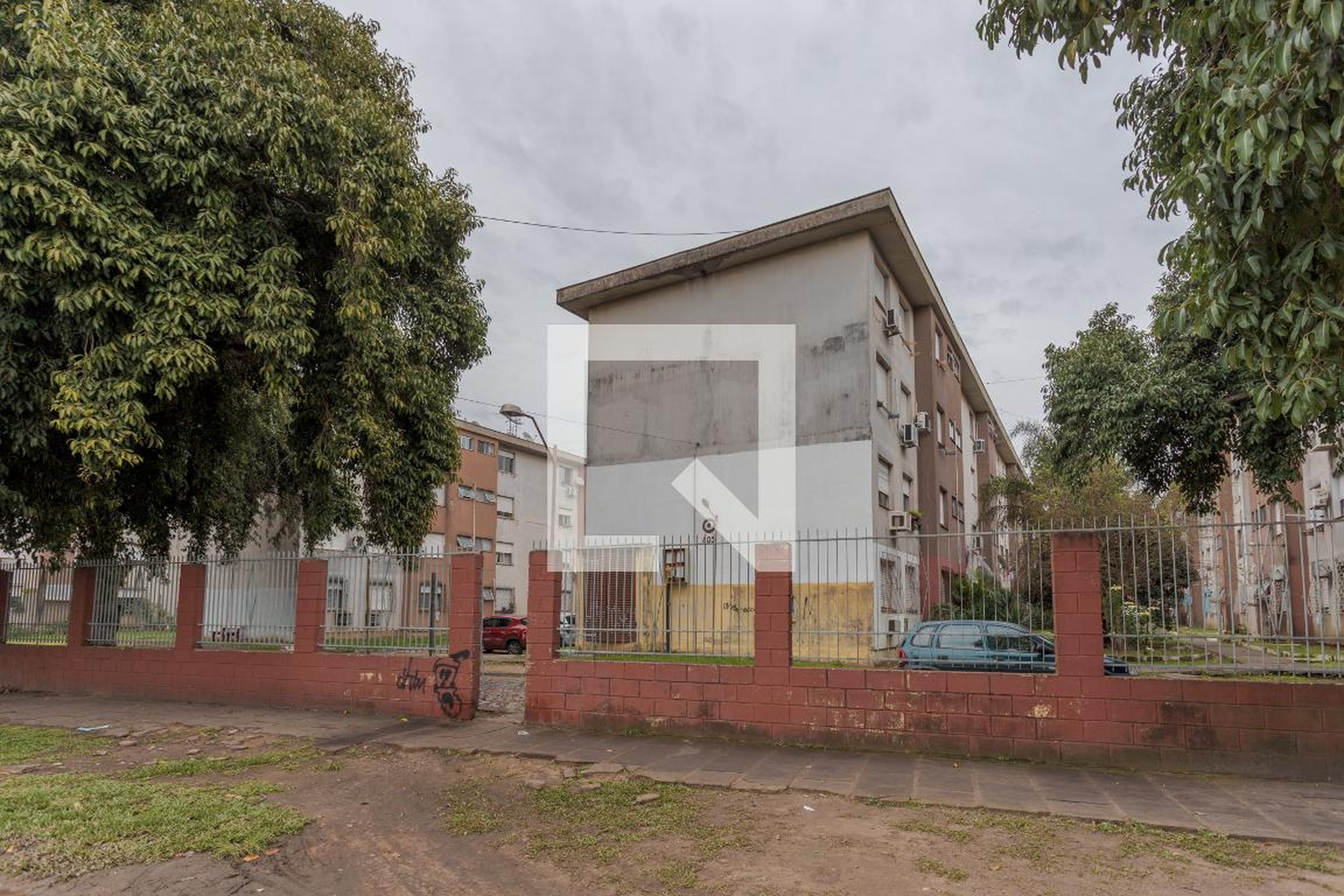 Fachada Condomínio em Rua Santa Rosa de Lima, 300