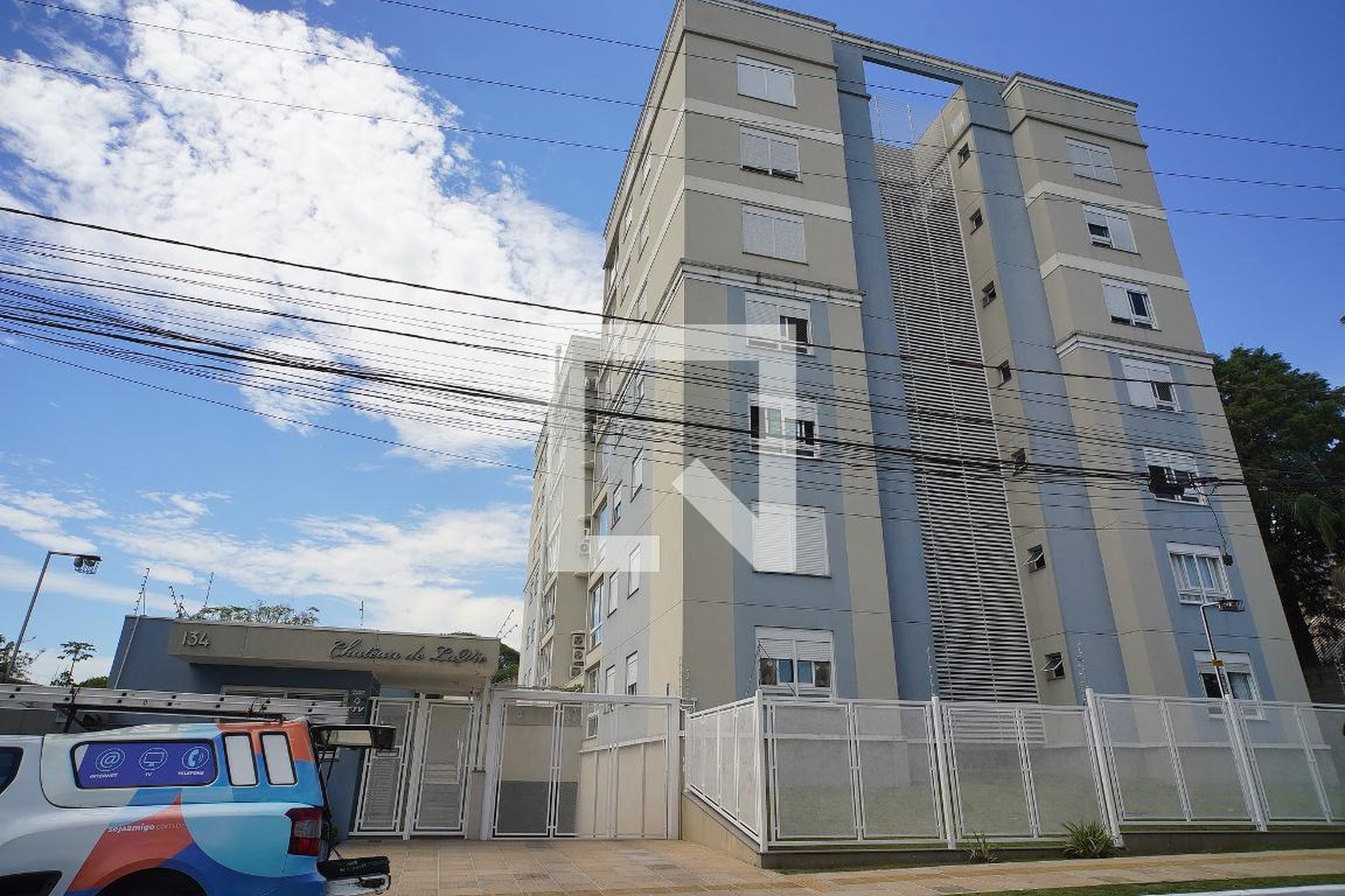 Fachada do Condomínio Condomínio Chatêau de La Vie