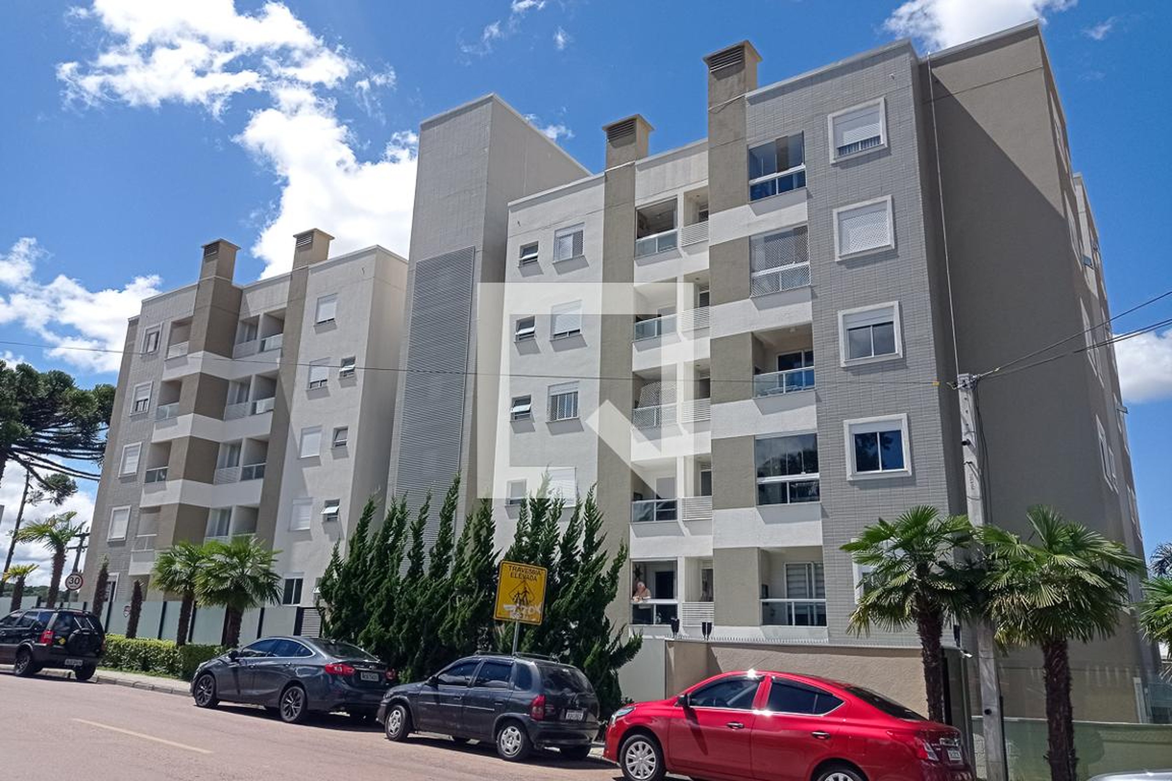 Fachada do Condomínio Condomínio Chateau Belvedere