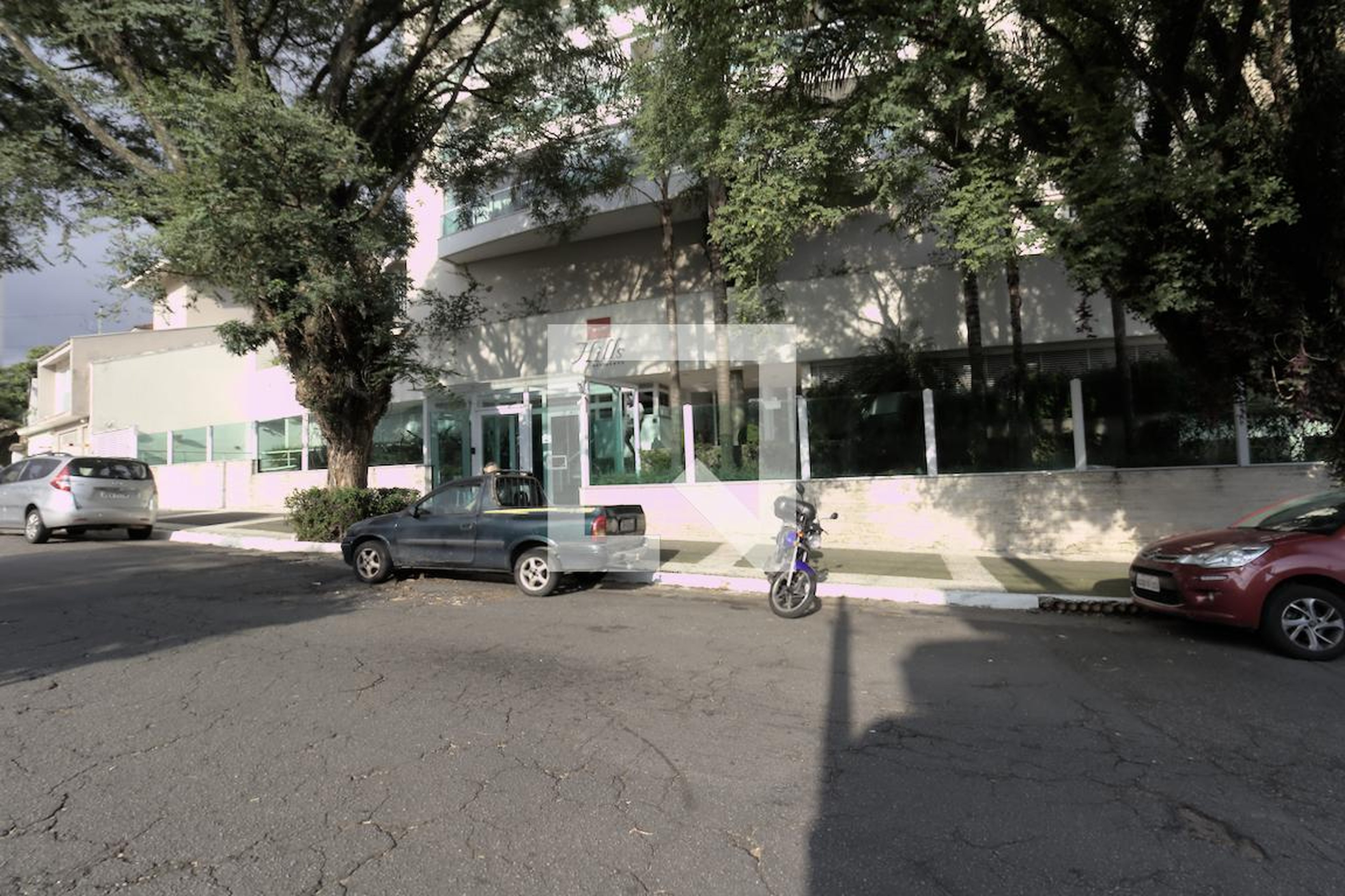 Fachada do Prédio Condomínio Tower Hills Residence