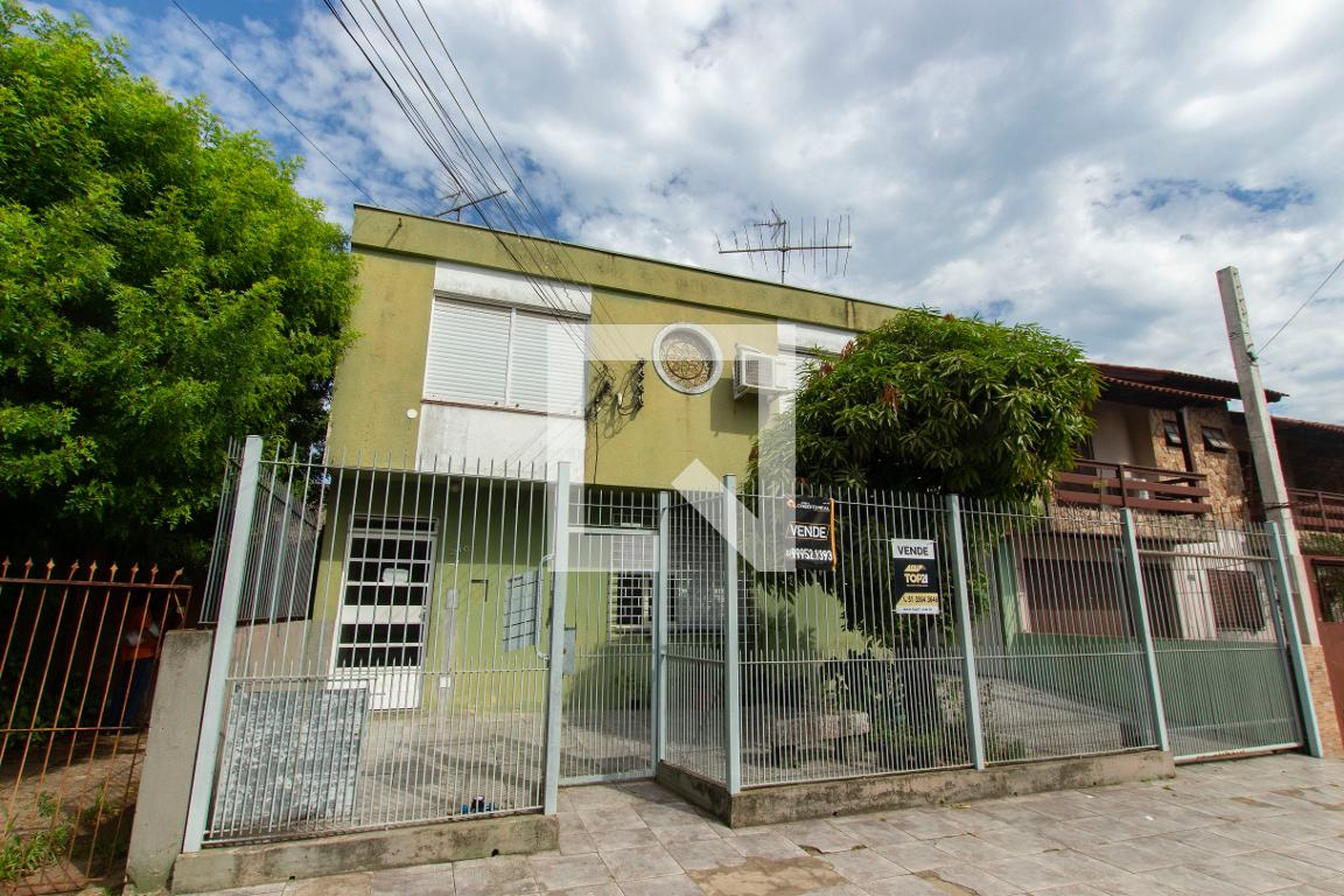 Fachada Condomínio em Avenida Alcídes Maia, 216