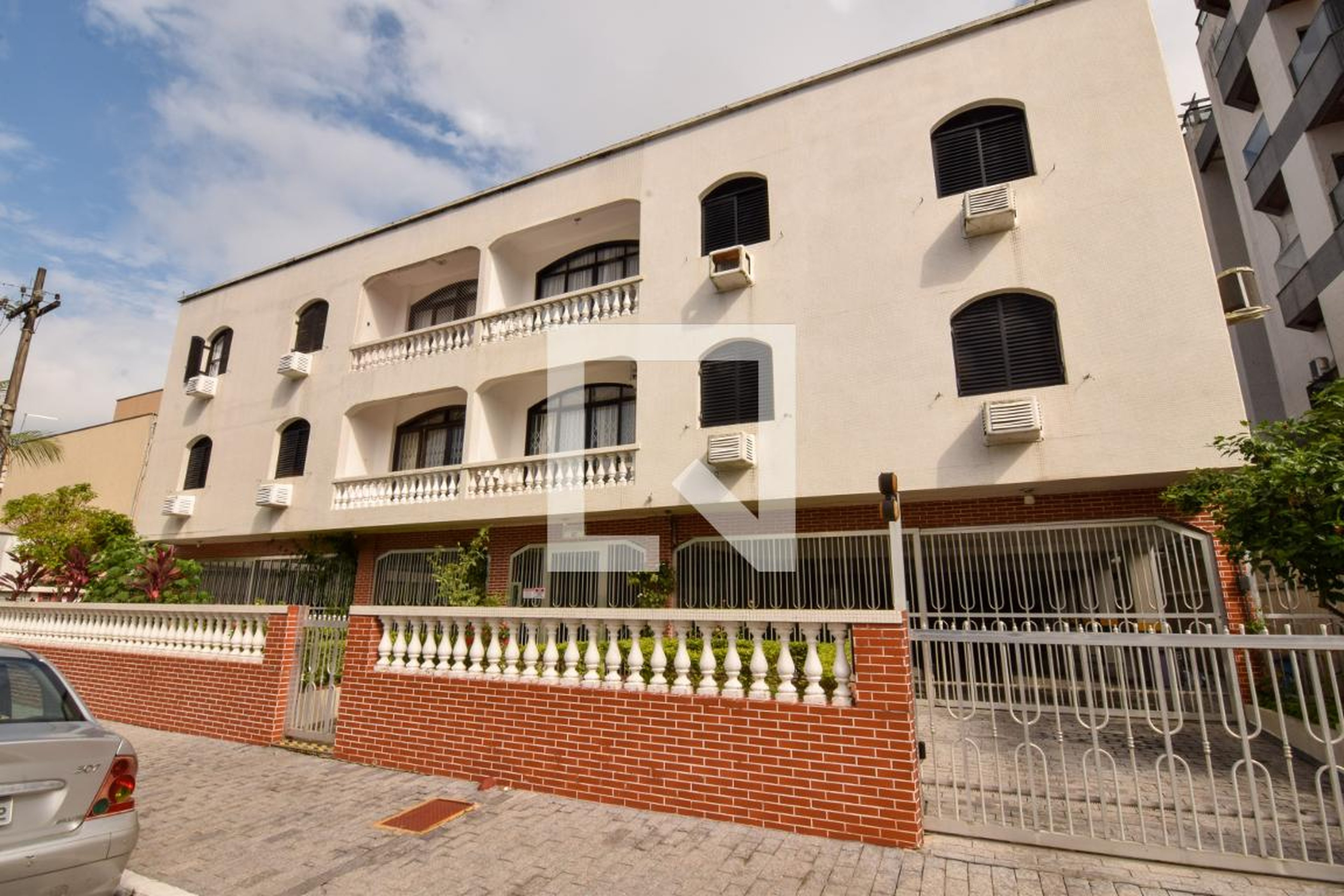 Fachada Condomínio Coimbra