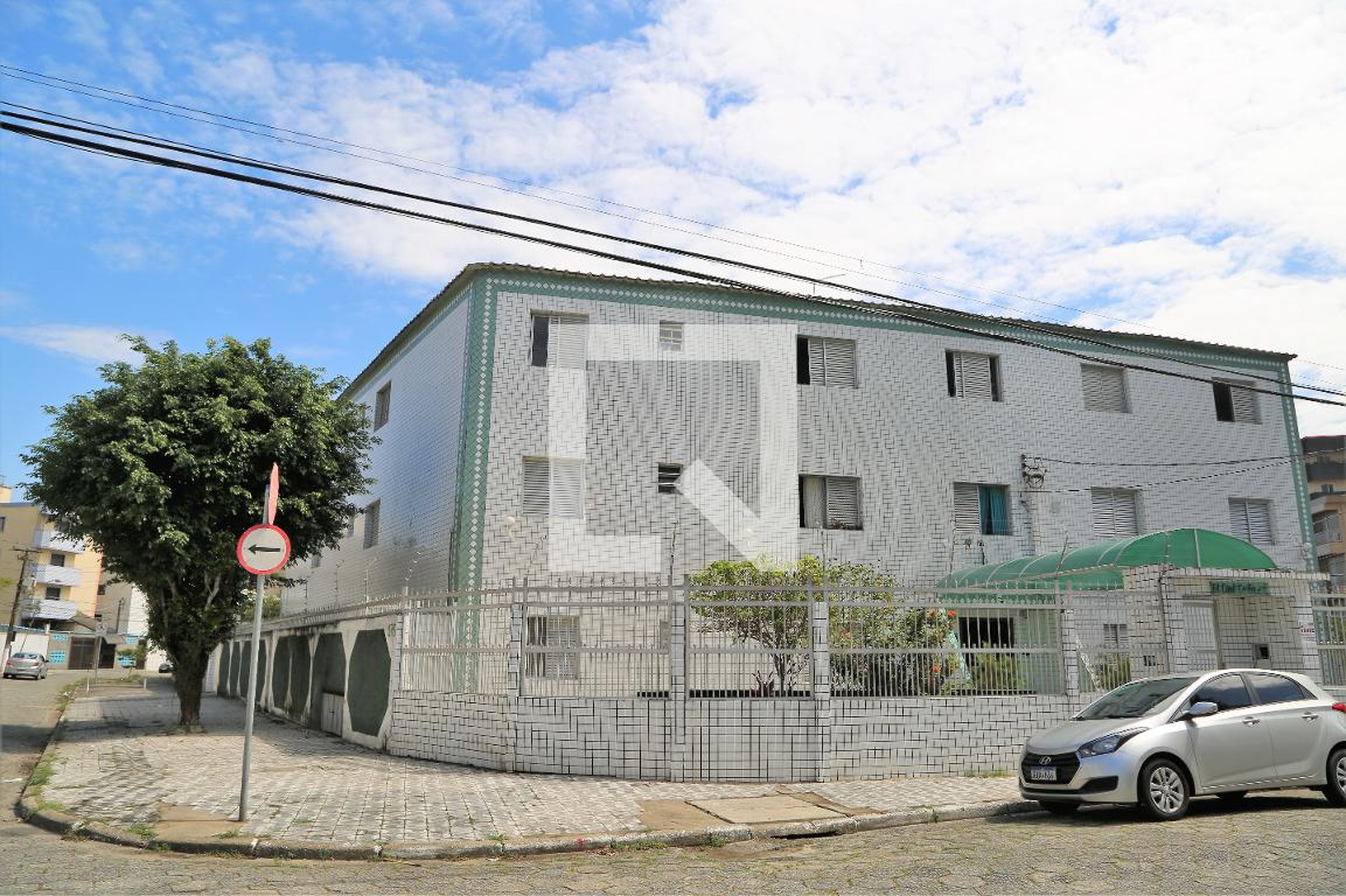 Fachada Condomínio Ed.  Cecilia