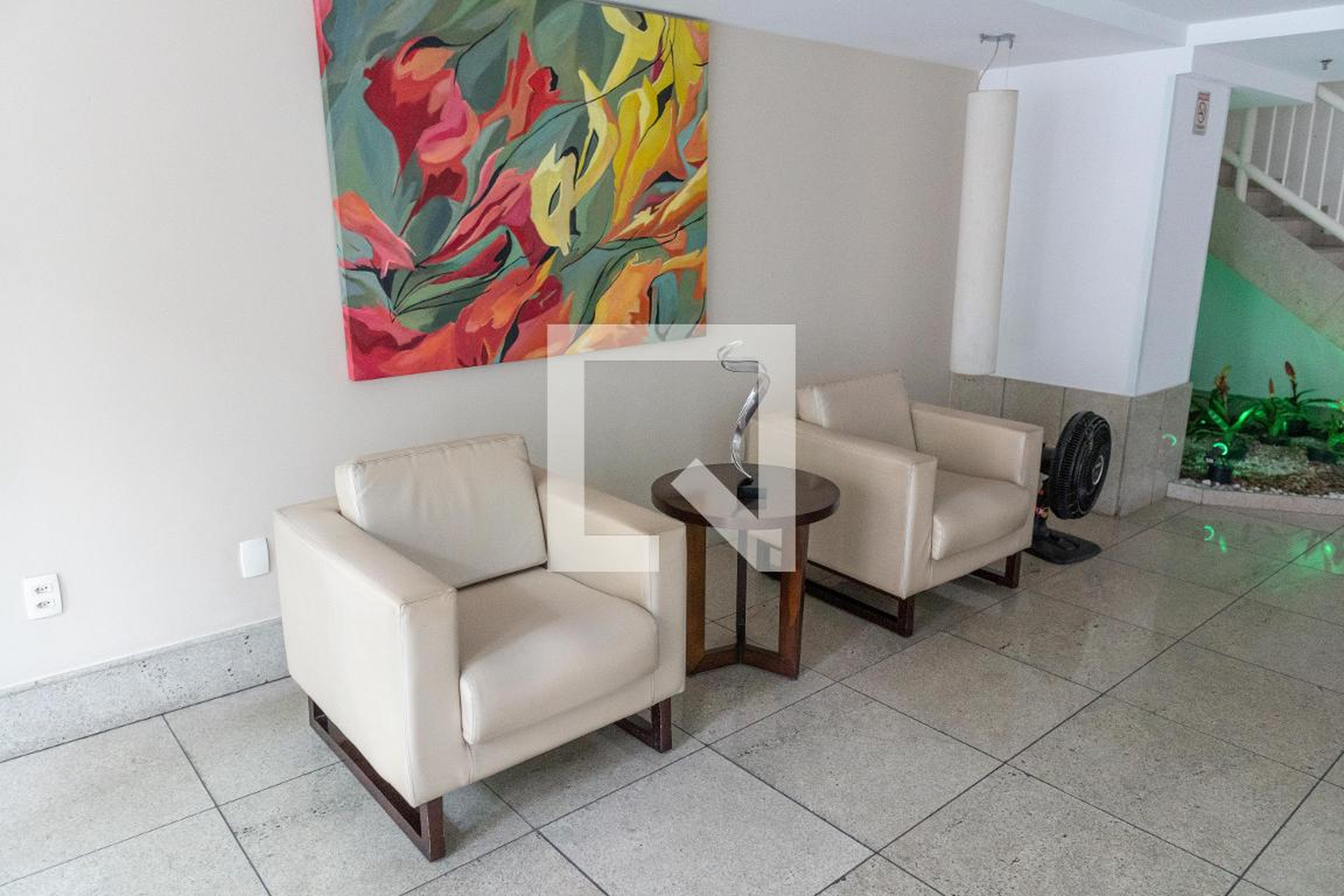 Hall - Publio Machado