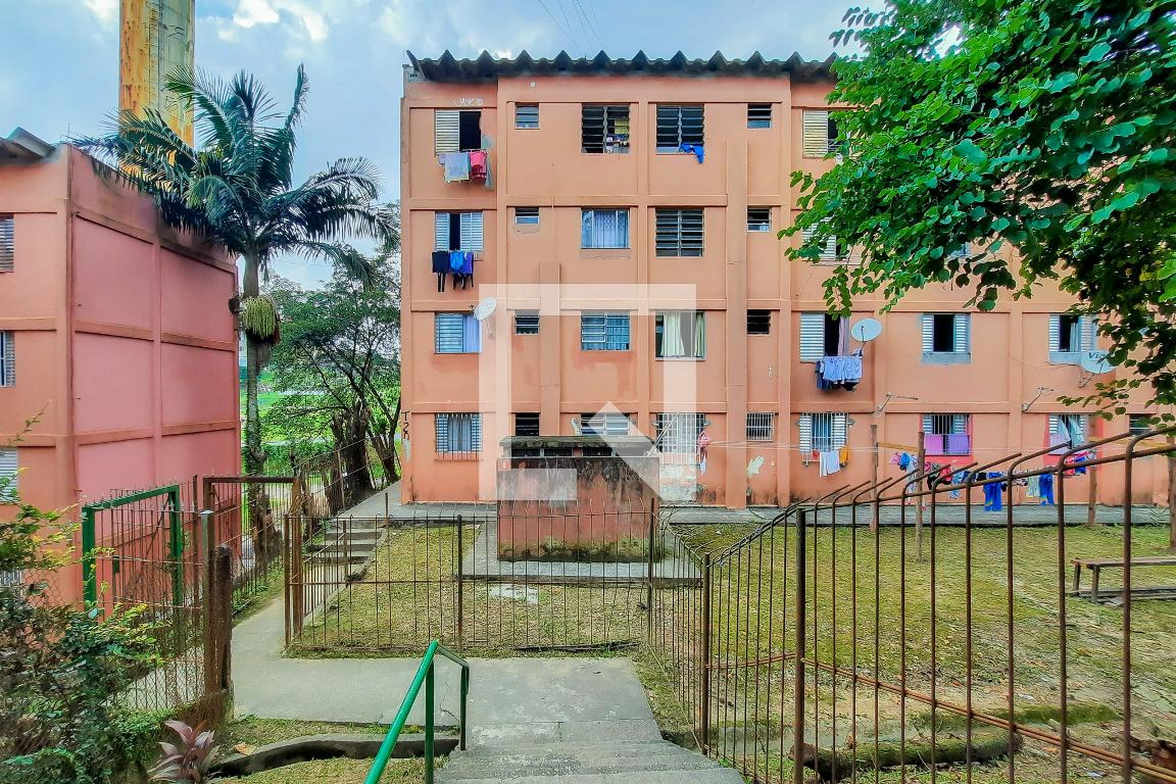 Fachada do Condomínio Condomínio em Rua João Antônio Butrico, 20