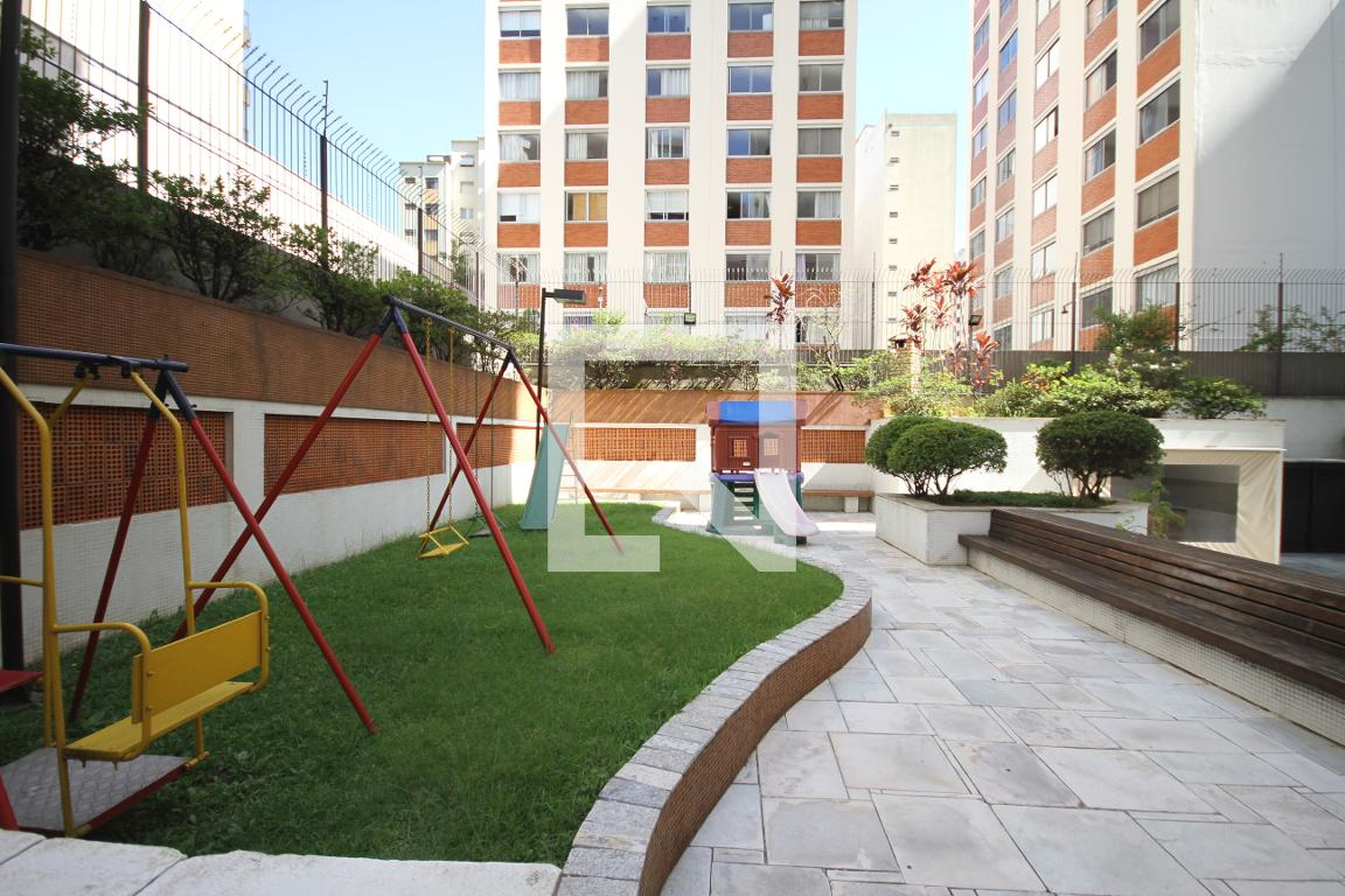 Playground - Diamond Tower