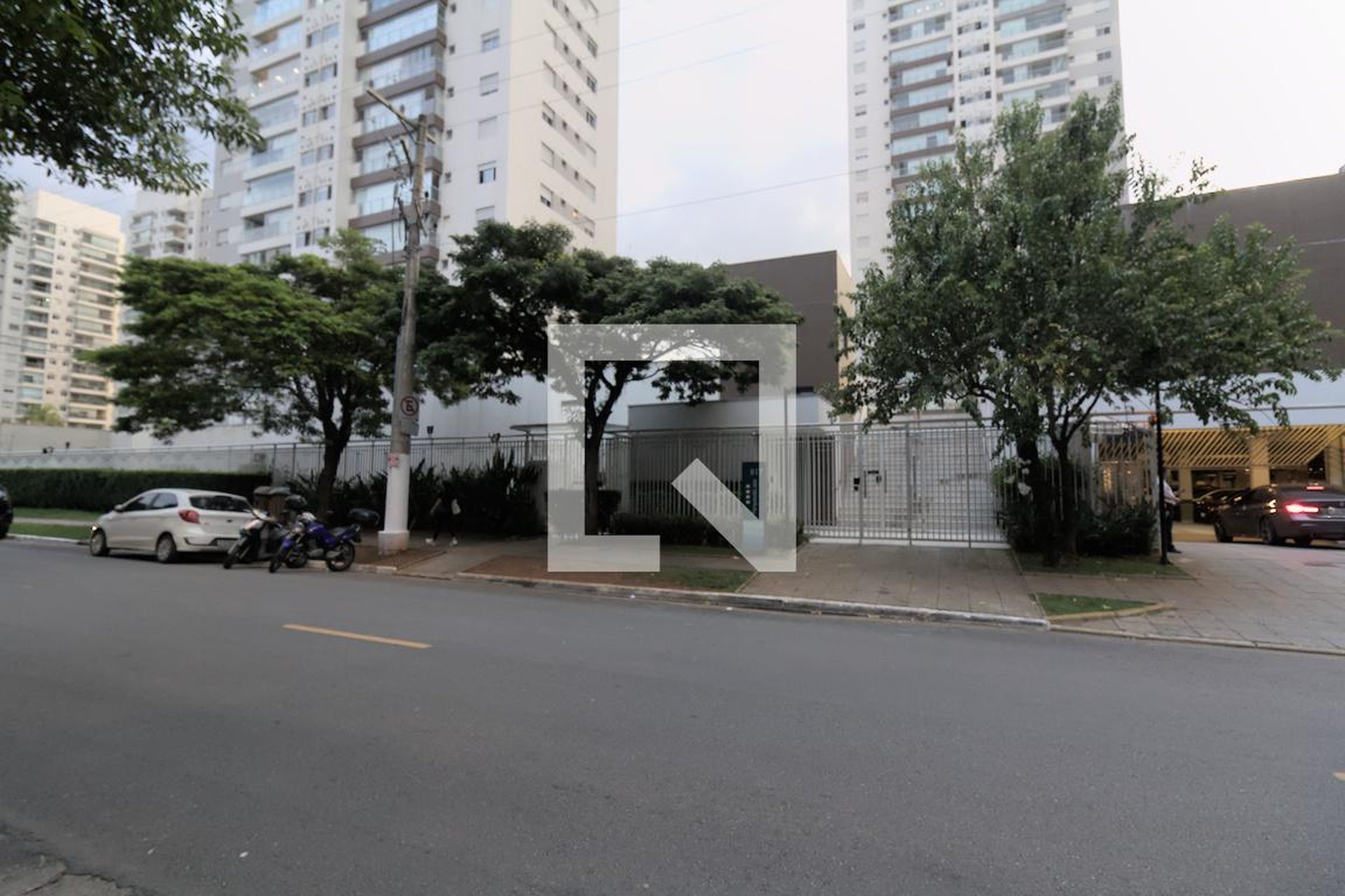 Fachada do Condomínio Condomínio Parques da Lapa