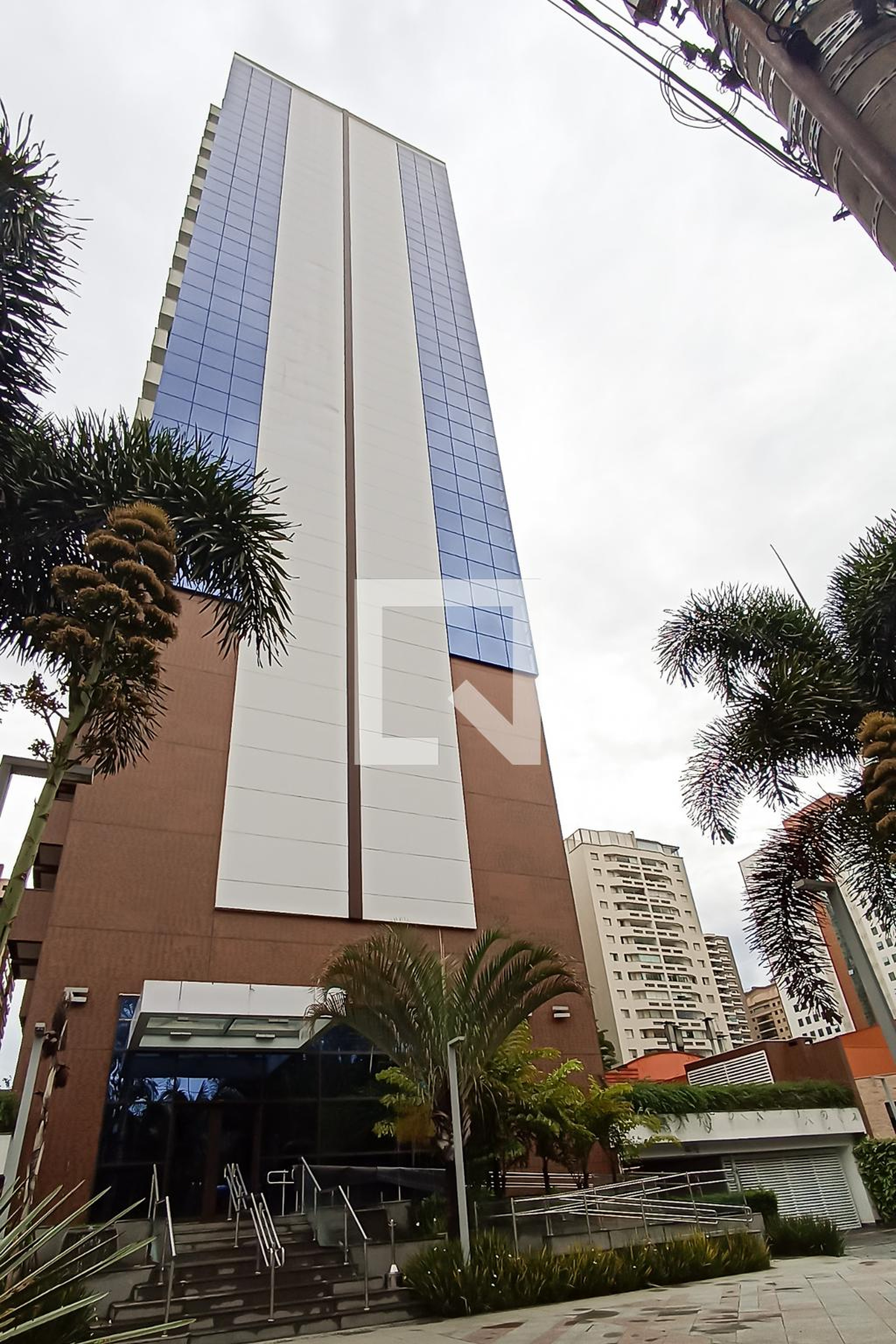 Fachada Condomínio Alpha Stay