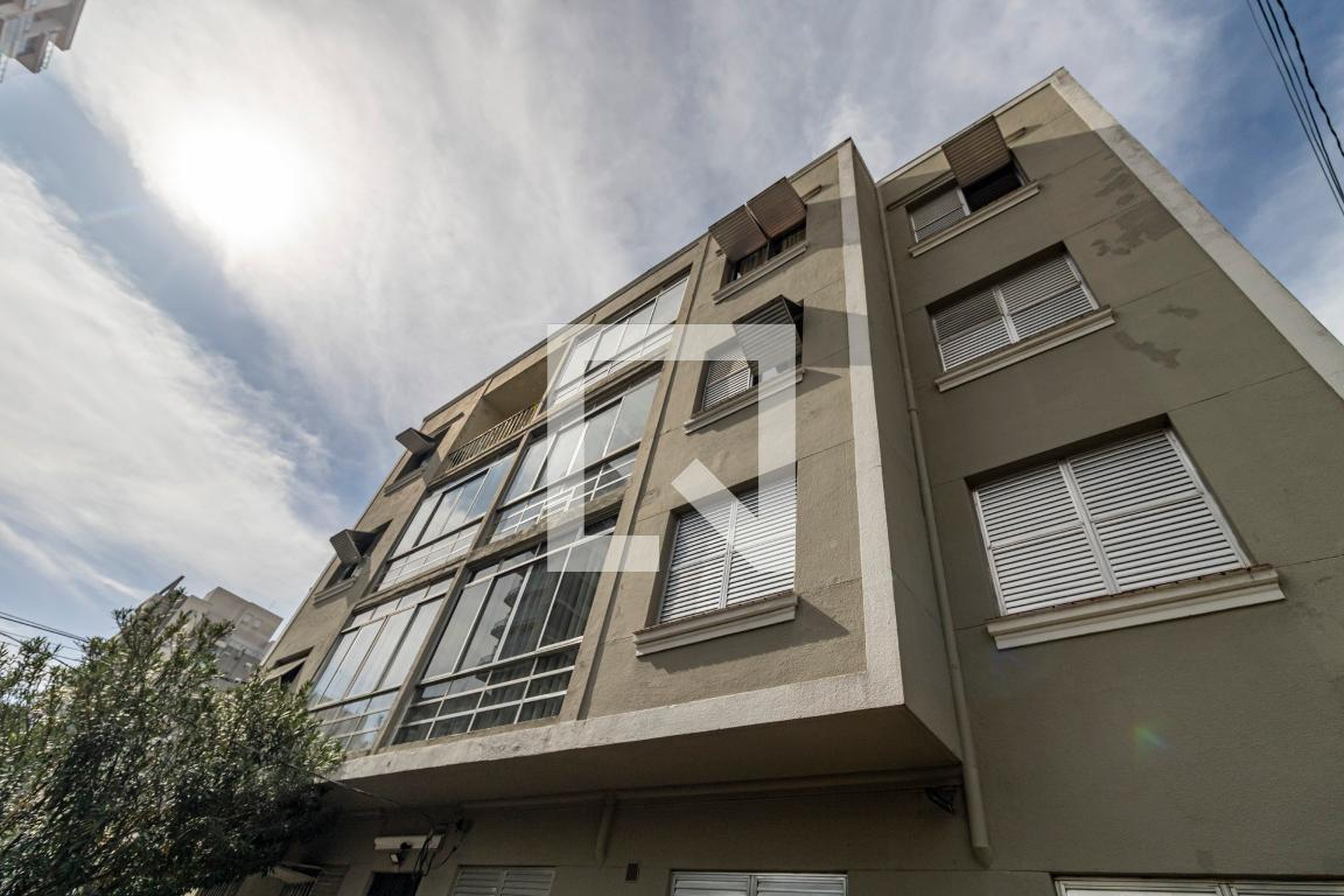 Fachada do Prédio Condomínio em Rua Paula Ney, 267