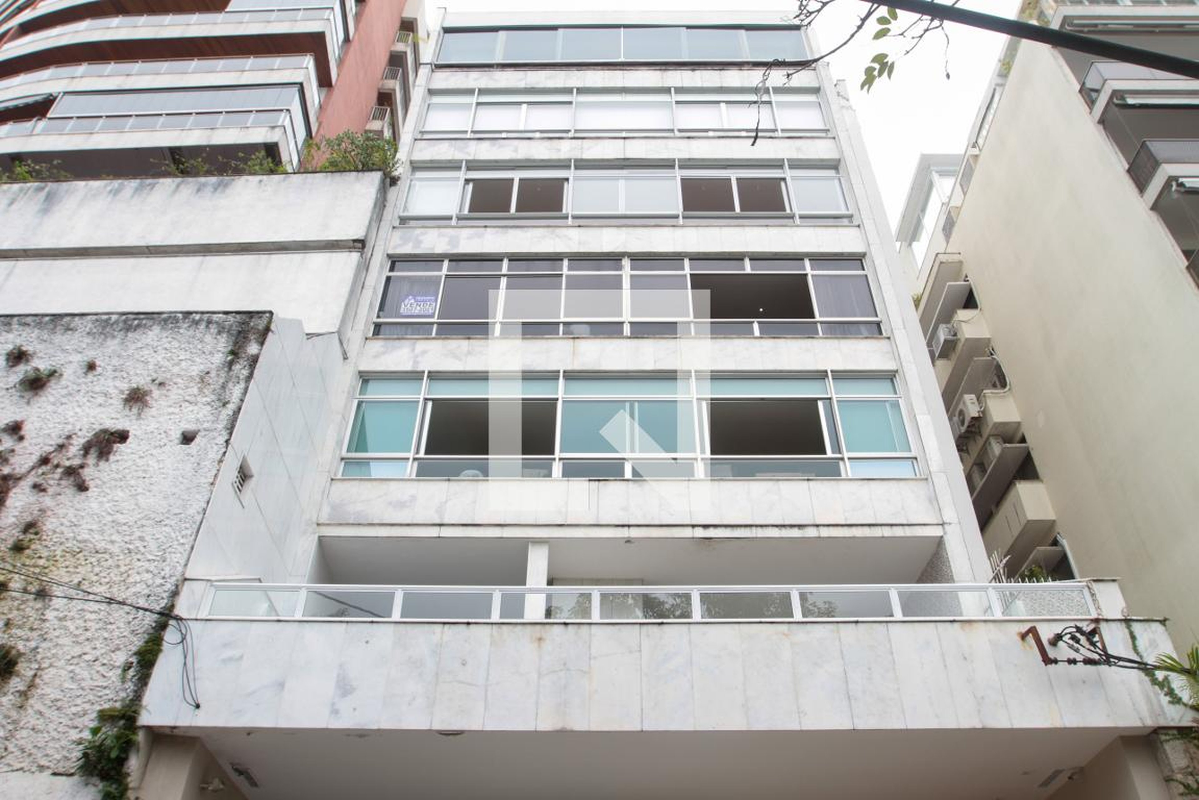 Fachada Condomínio em Rua Tabatinguera, 28