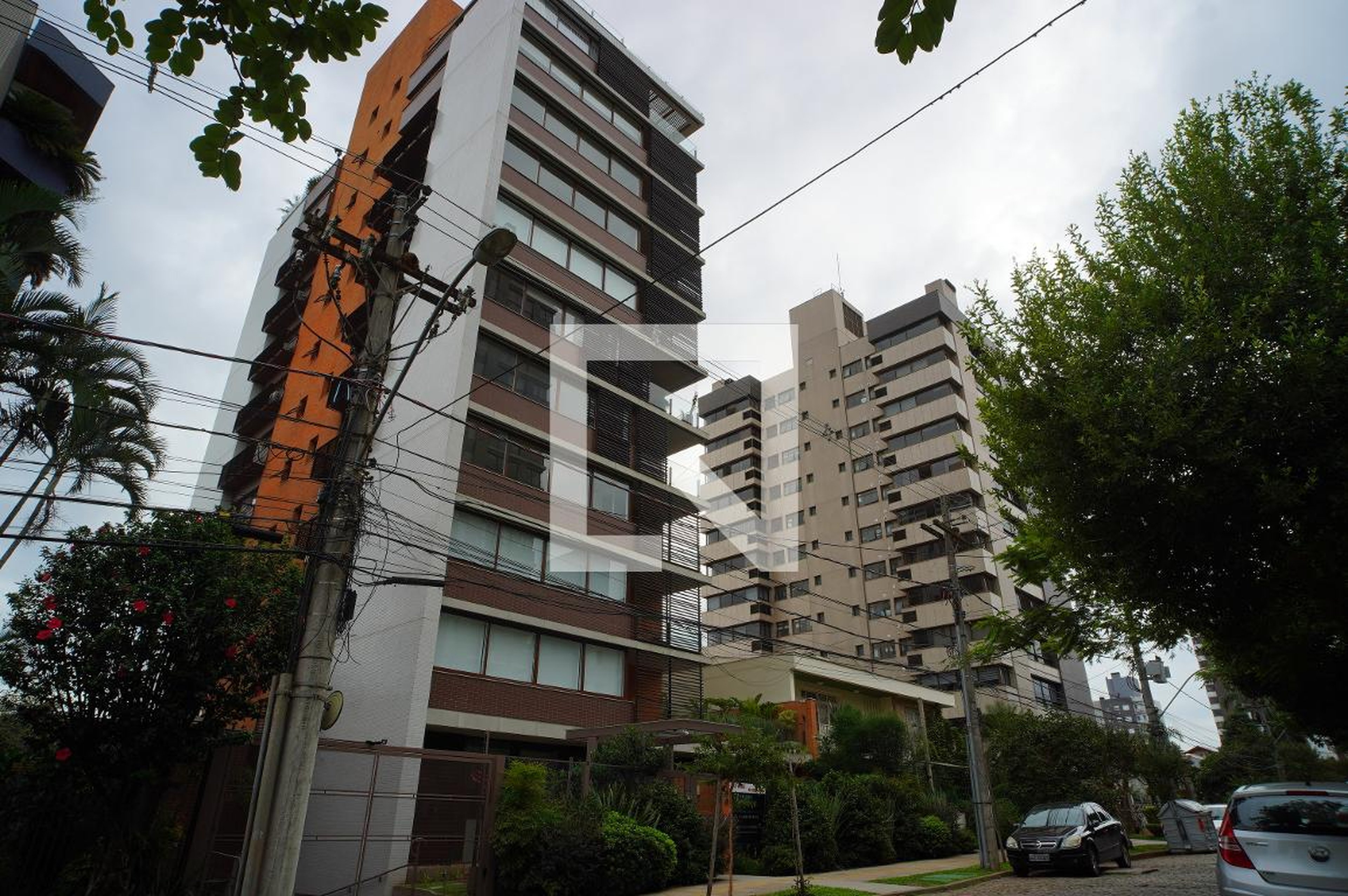 Fachada do Condomínio Condomínio Adágio