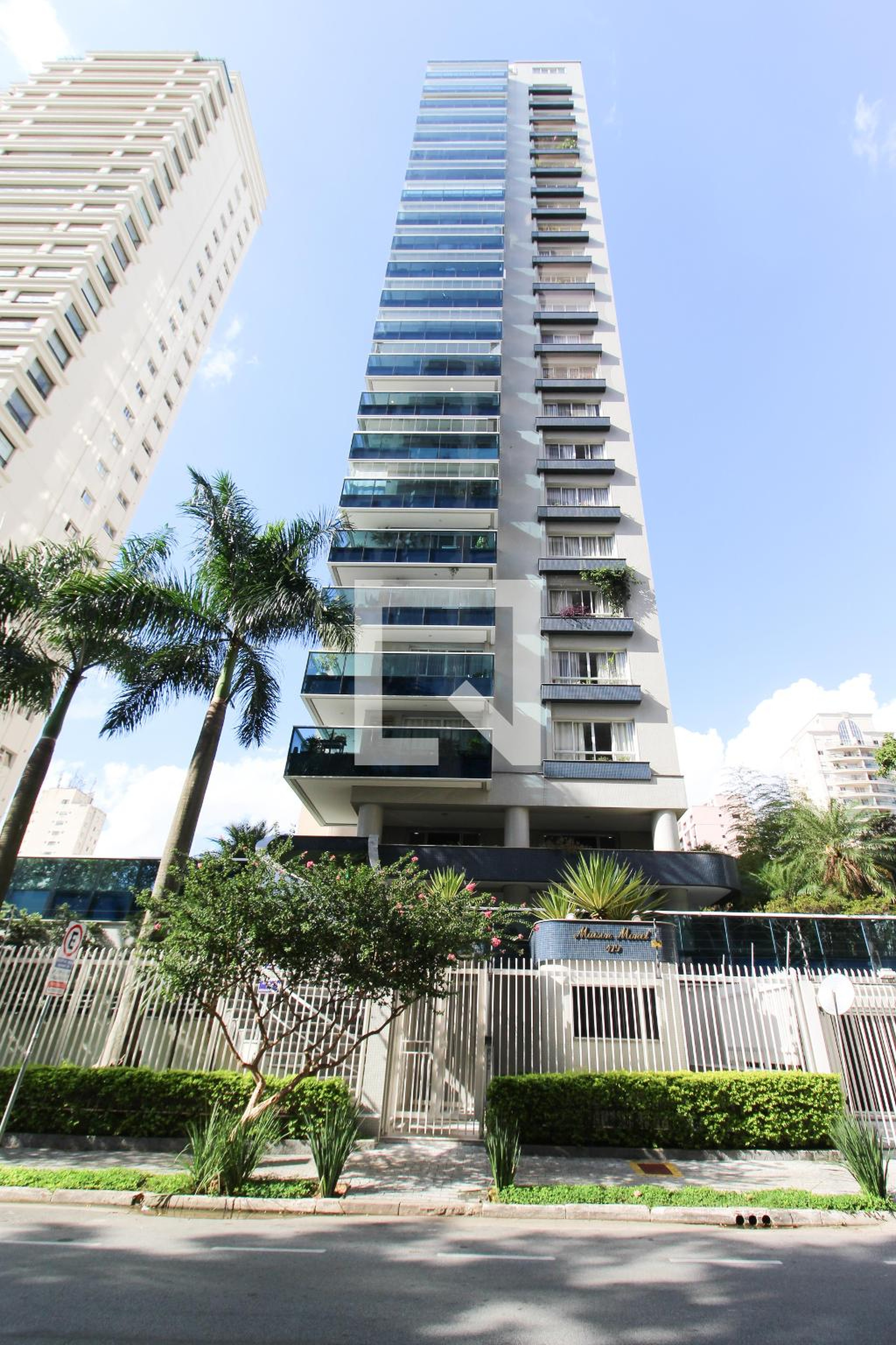 Fachada do Prédio Condomínio Maison Monet