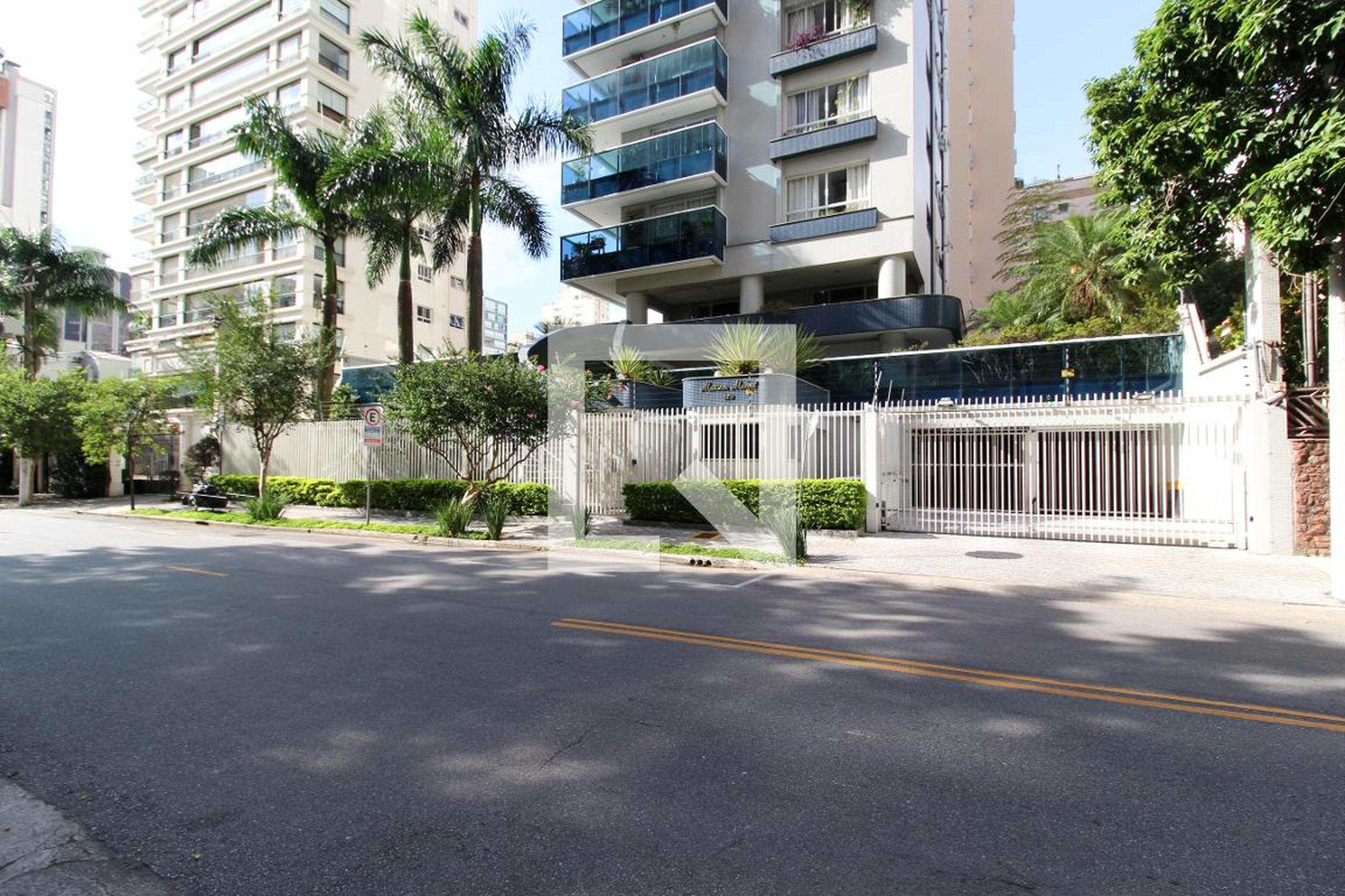 Fachada Condomínio Maison Monet