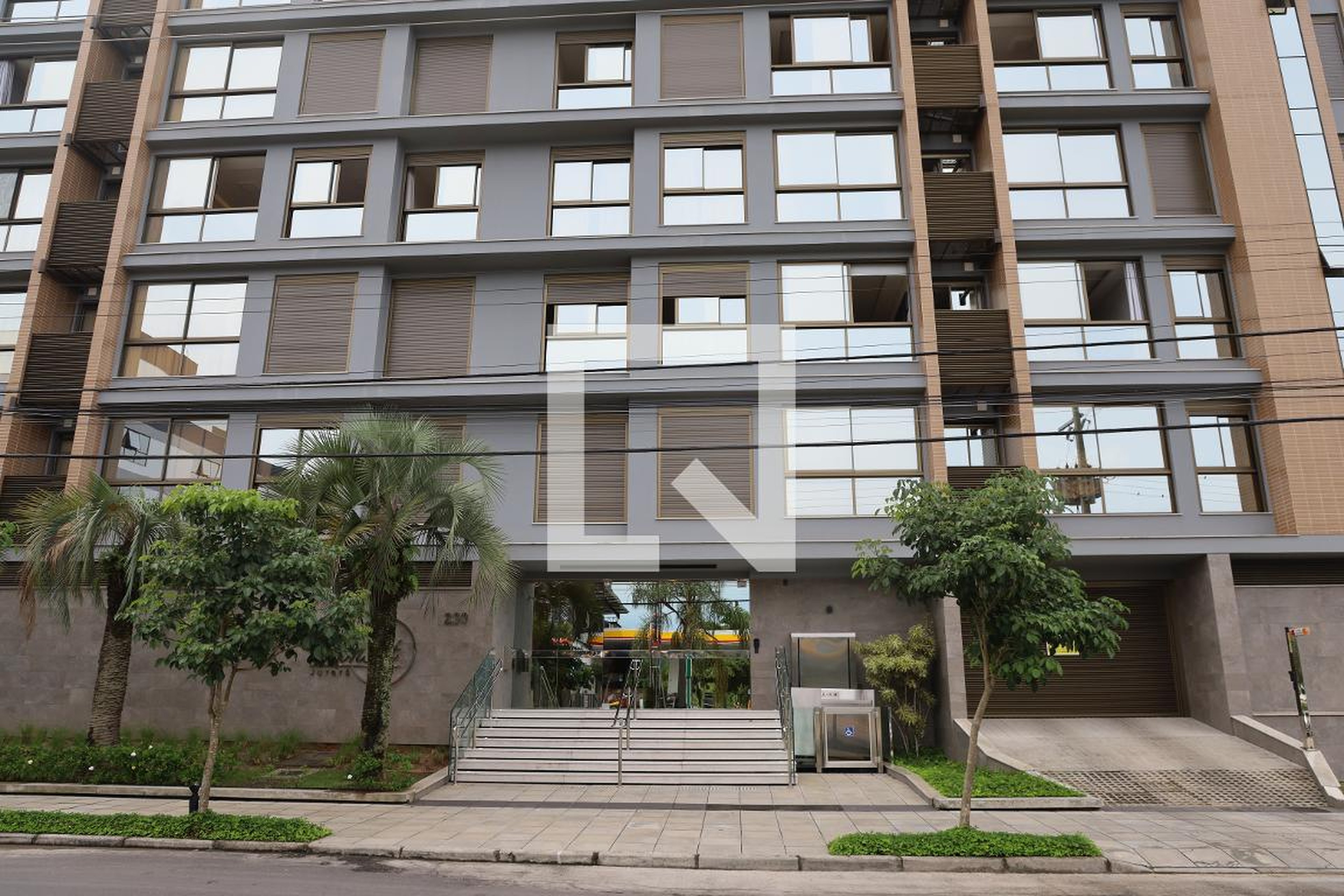 Fachada Condomínio em Avenida das Raias, 230