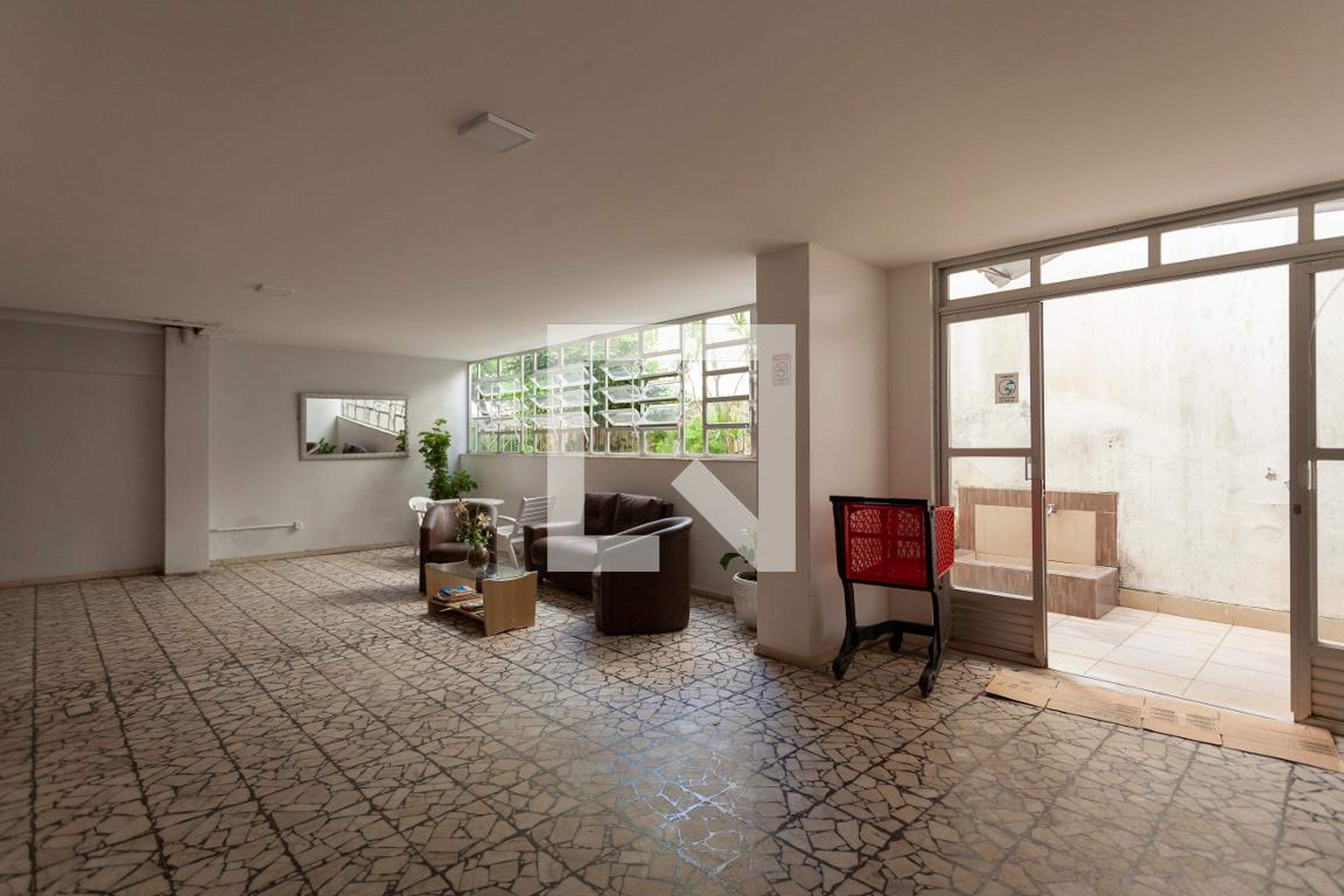 Área comum - Visconde de Cairu