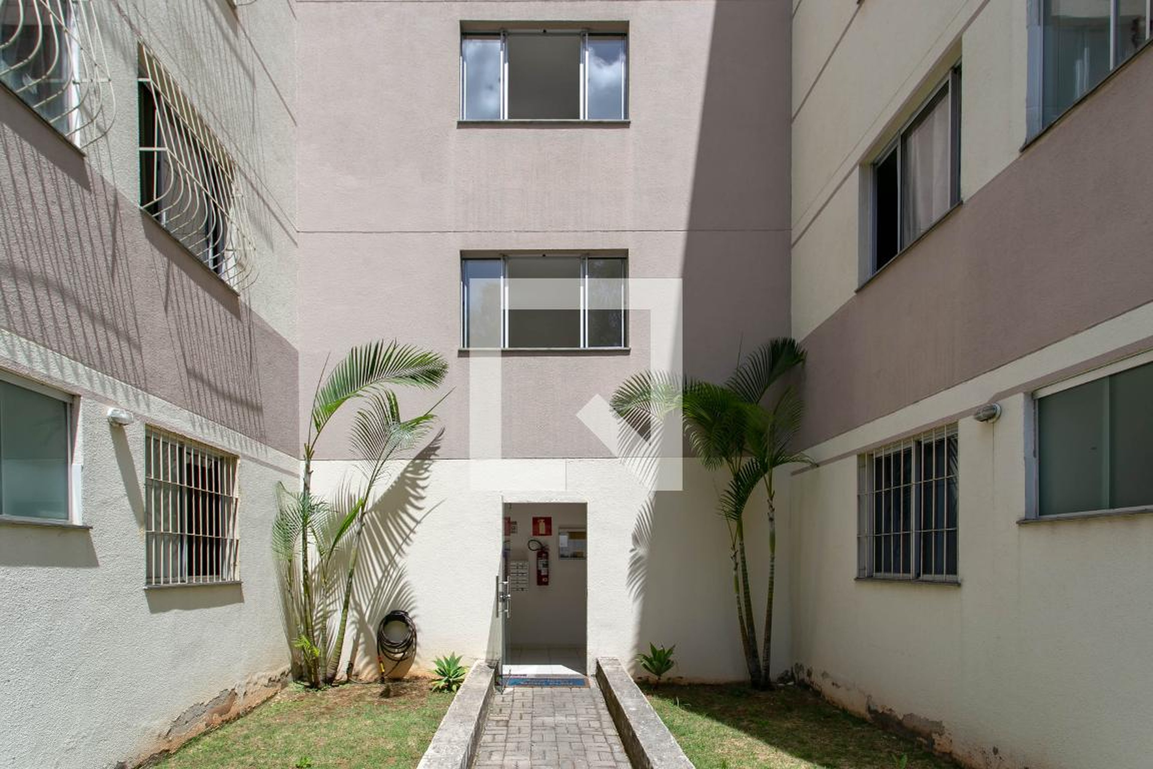 Entrada - Edifício Mont Bleu