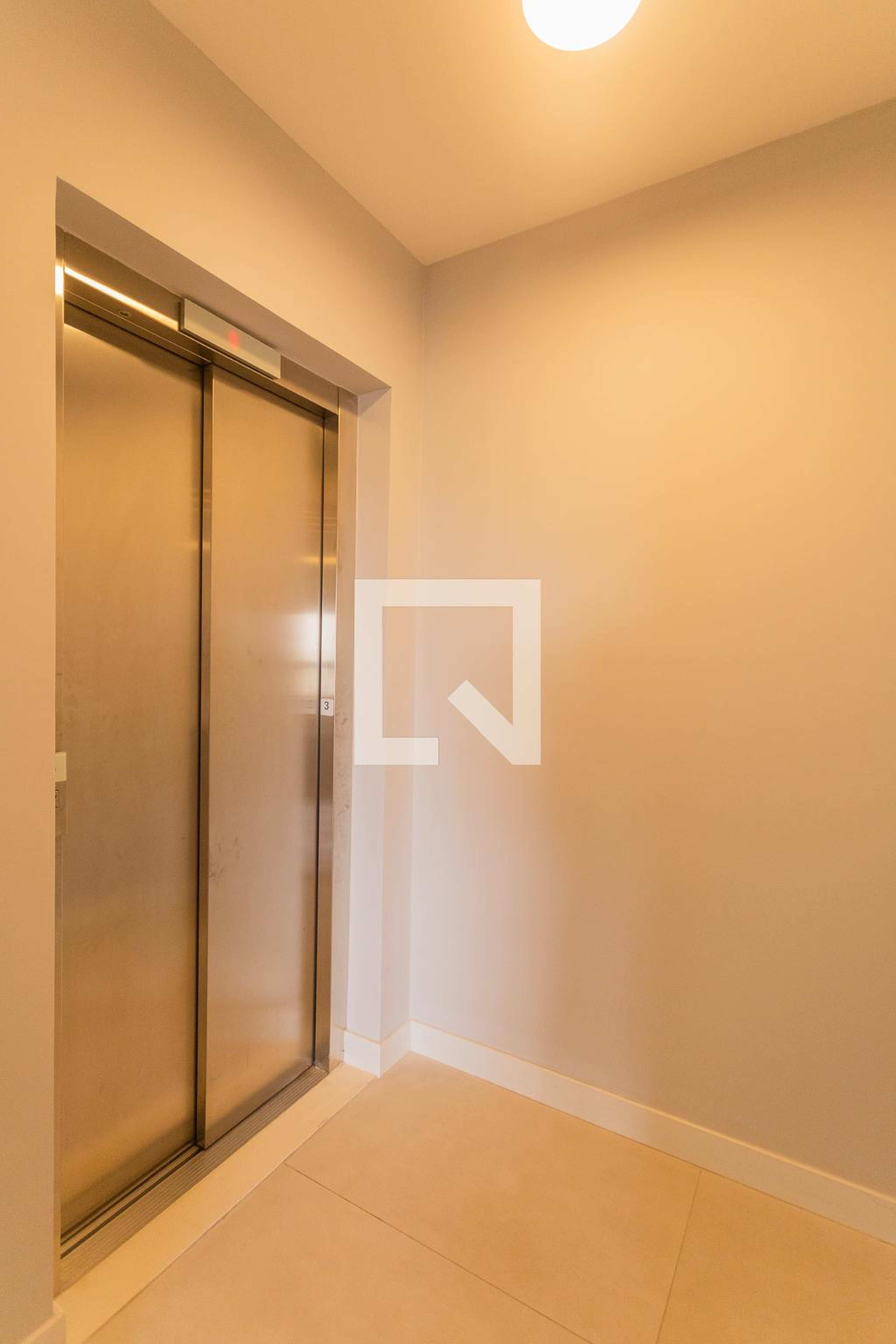 Hall Social - Art Cube