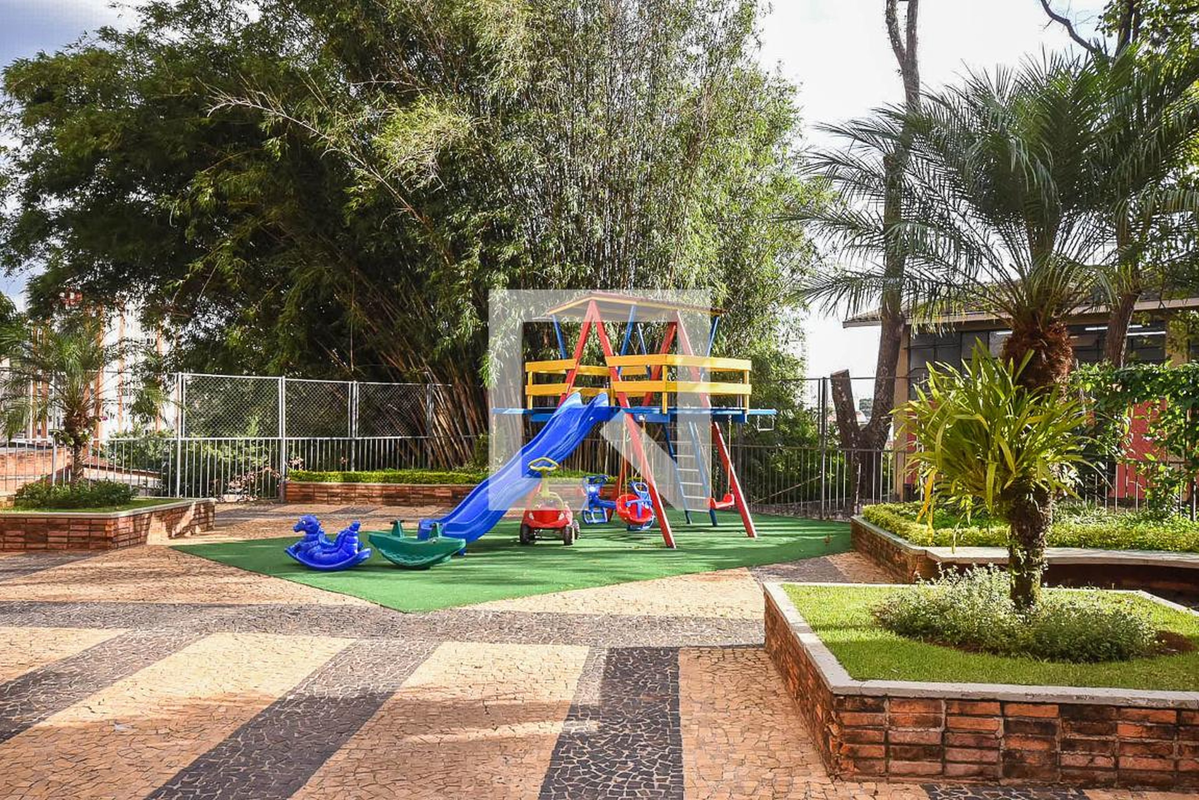 Playground - Matisse