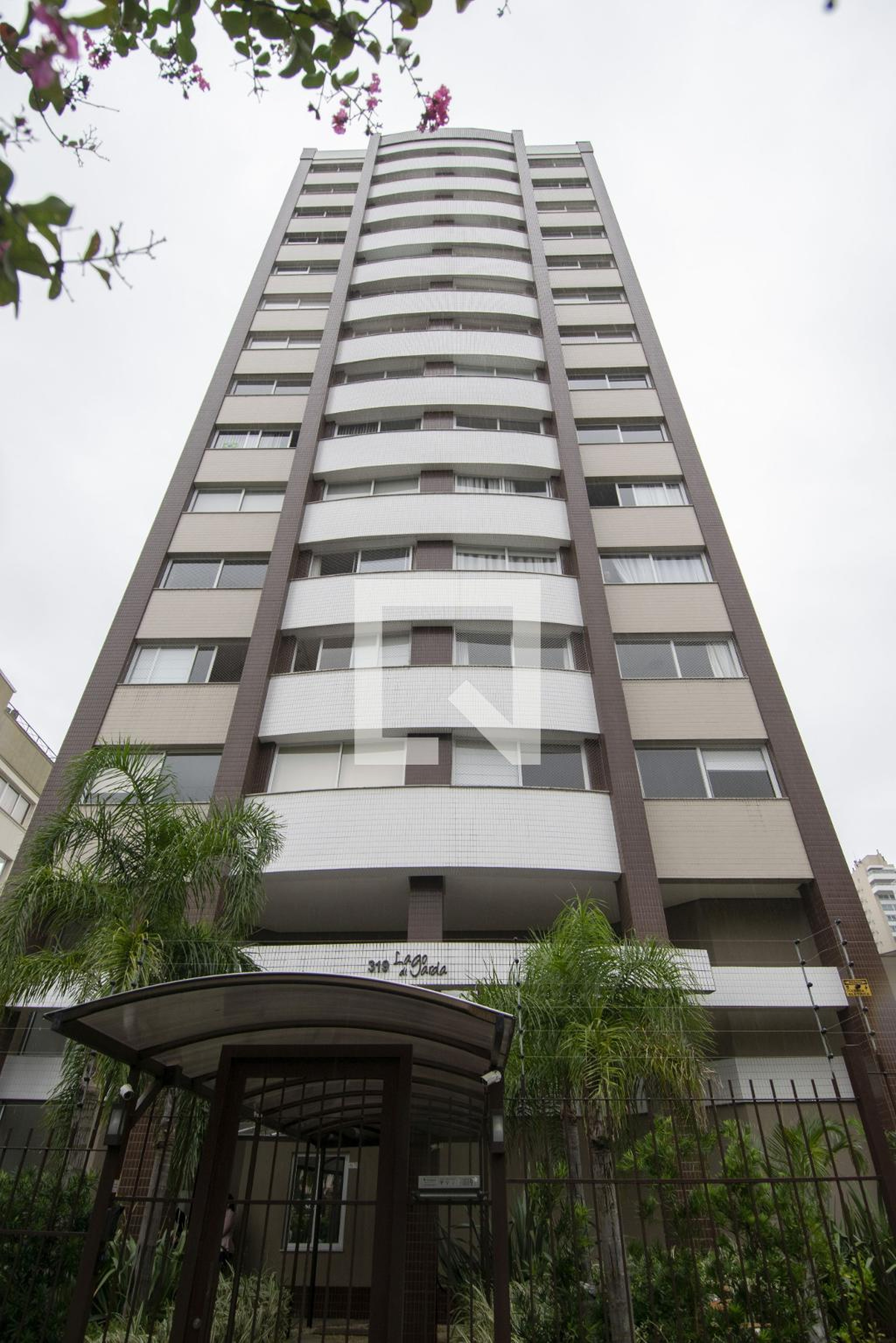 Fachada do Prédio Edifício Lago di Garda