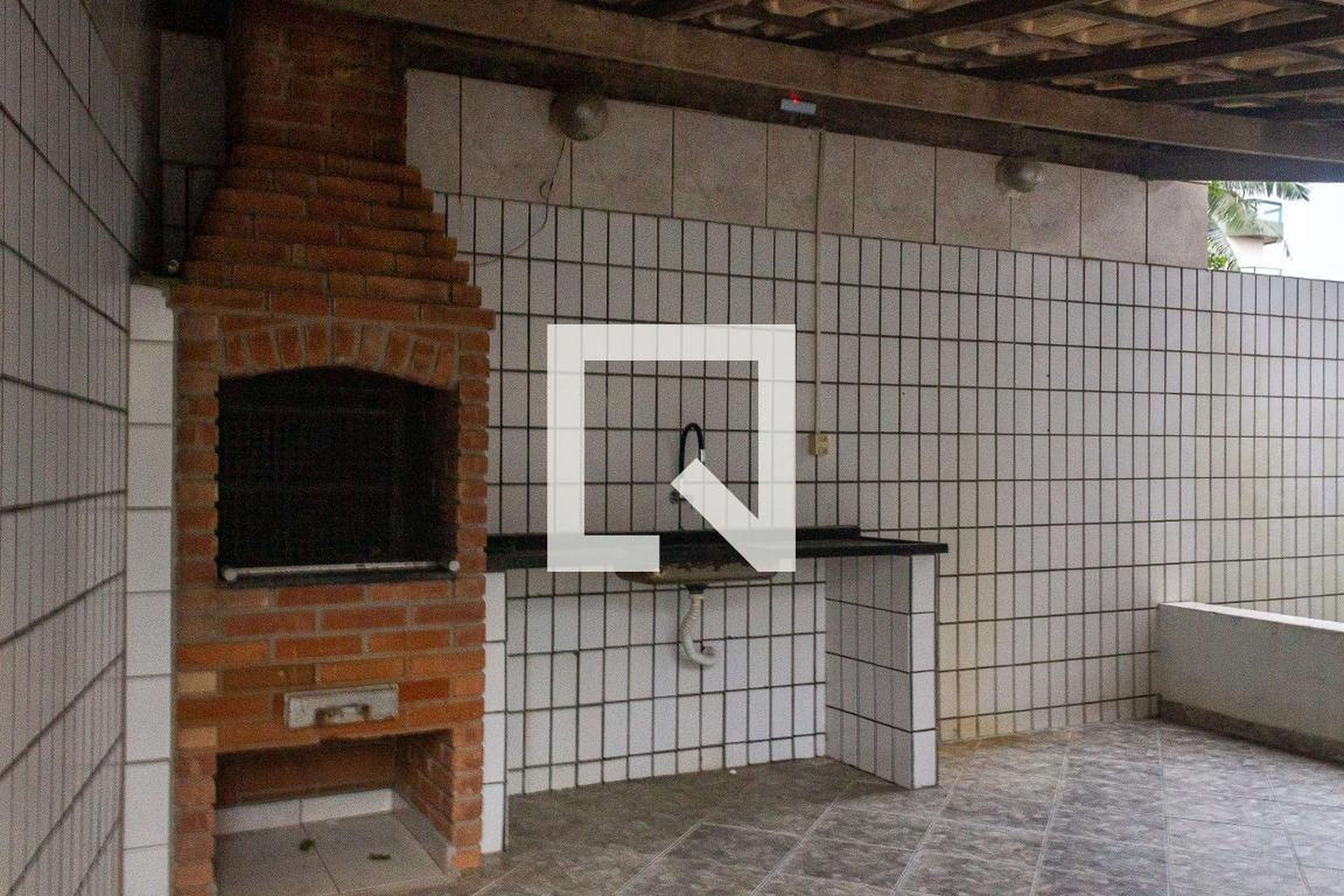 Churrasqueira - Residencial Ilha da Madeira