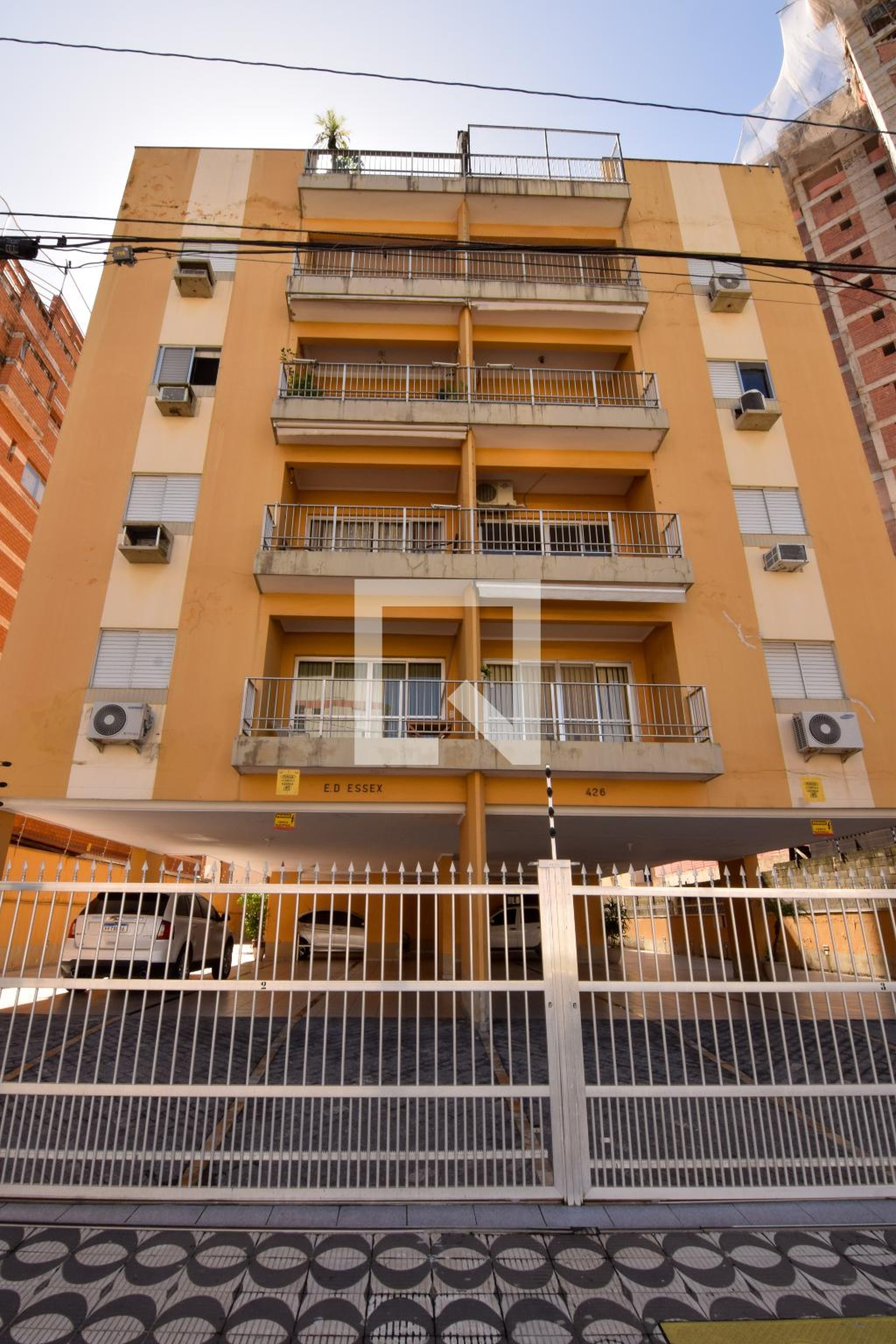 Fachada Condomínio em Avenida Abílio dos Santos Branco, 426