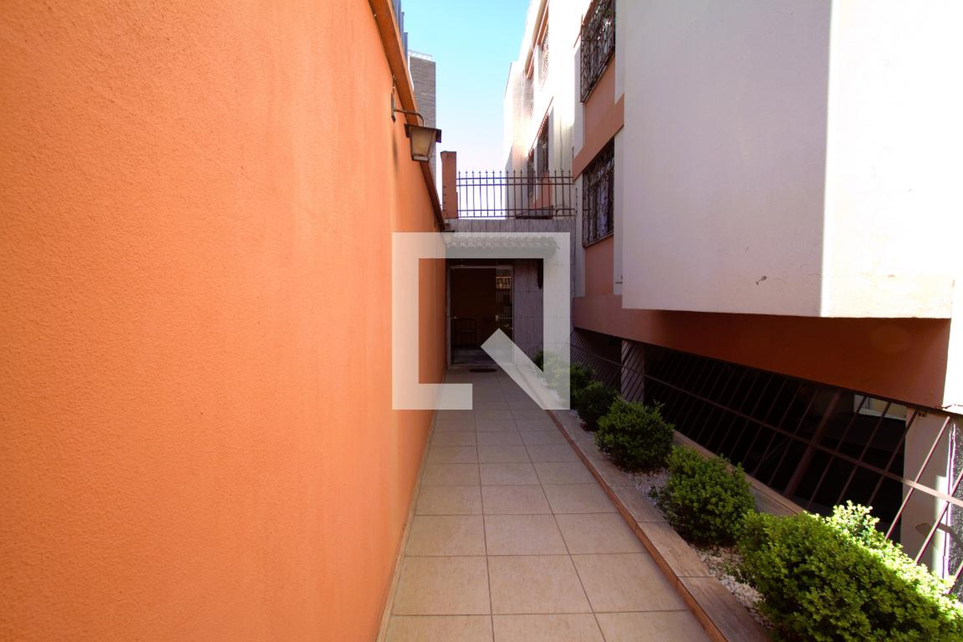 Entrada - Edifício Vila Real