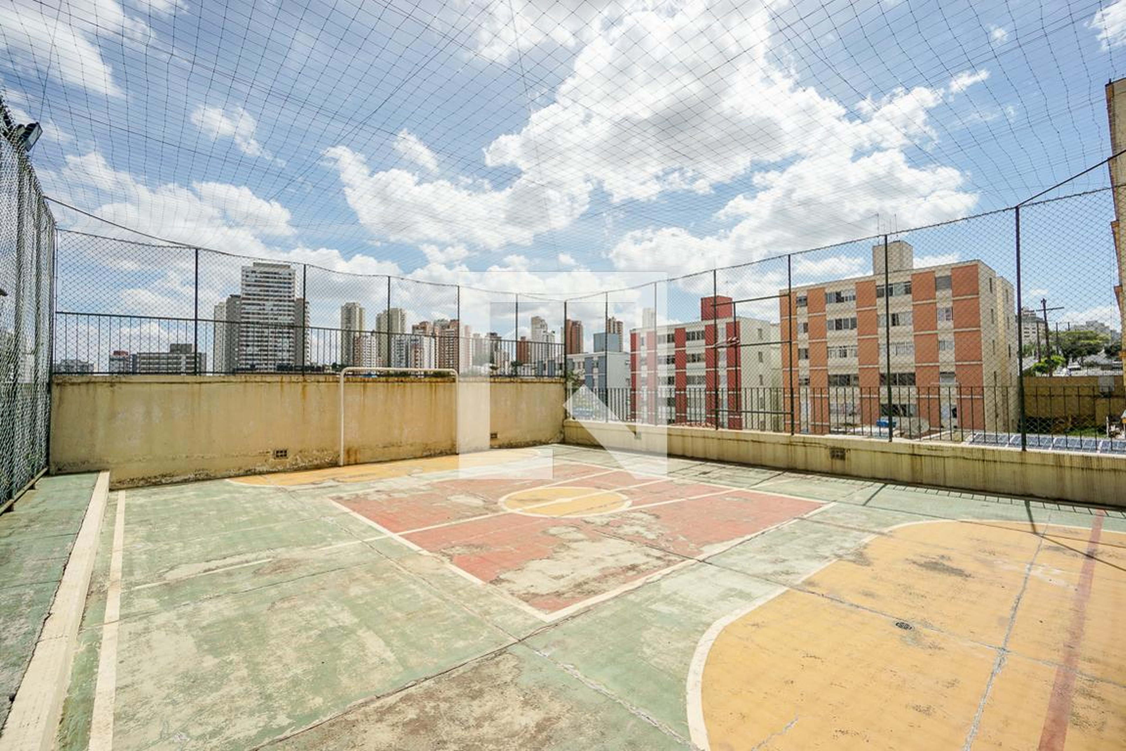 Quadra poliesportiva - Edifício Maiorca