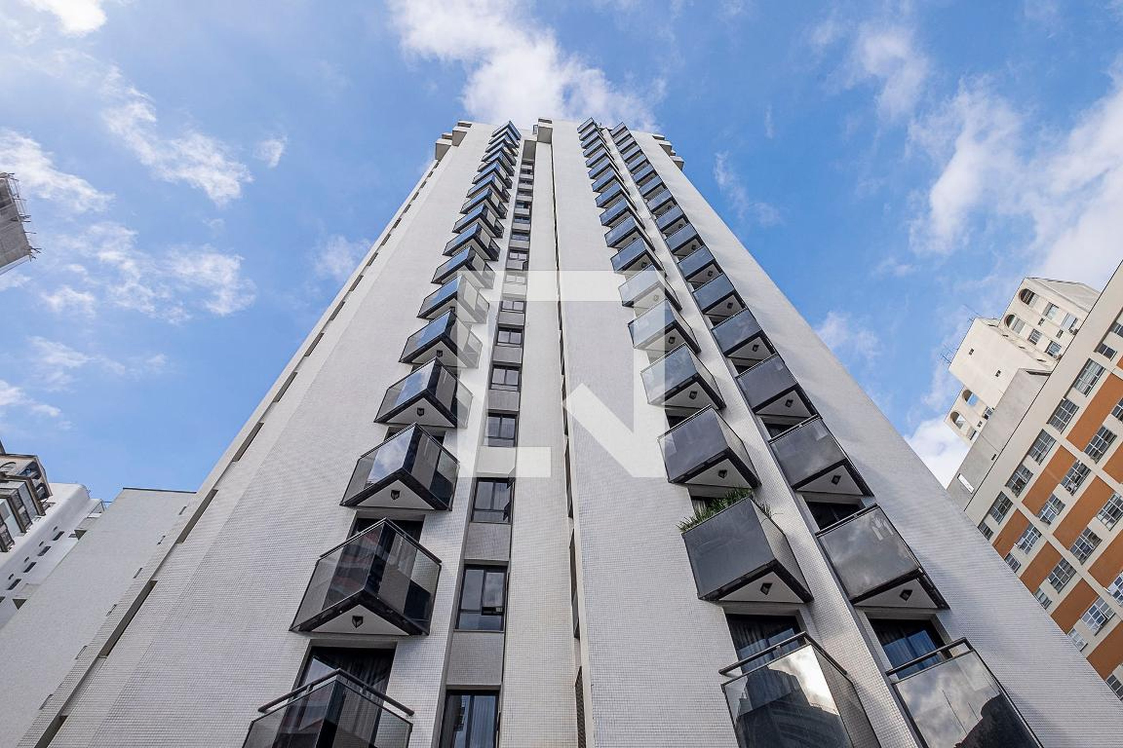 Fachada Condomínio Ópera Five Star