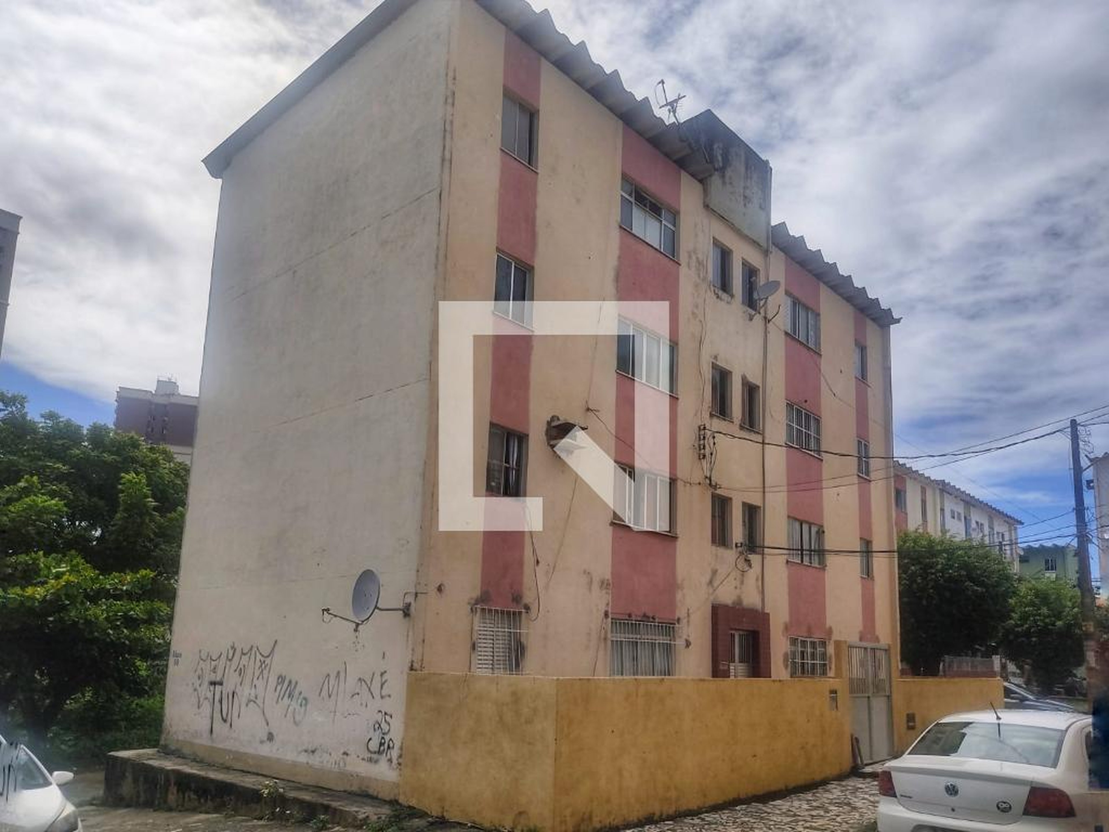 Fachada do Prédio Condomínio em Travessa dos Colibrís, 2