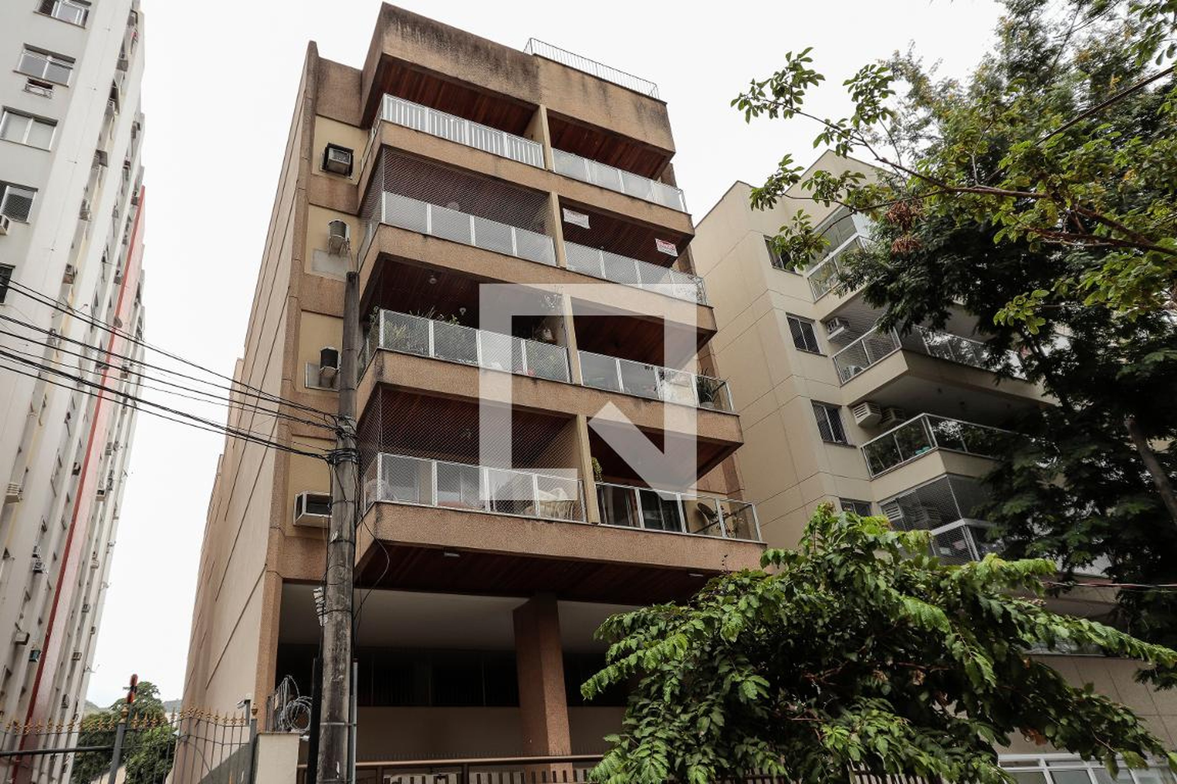 Fachada Edifício Carolina Santos