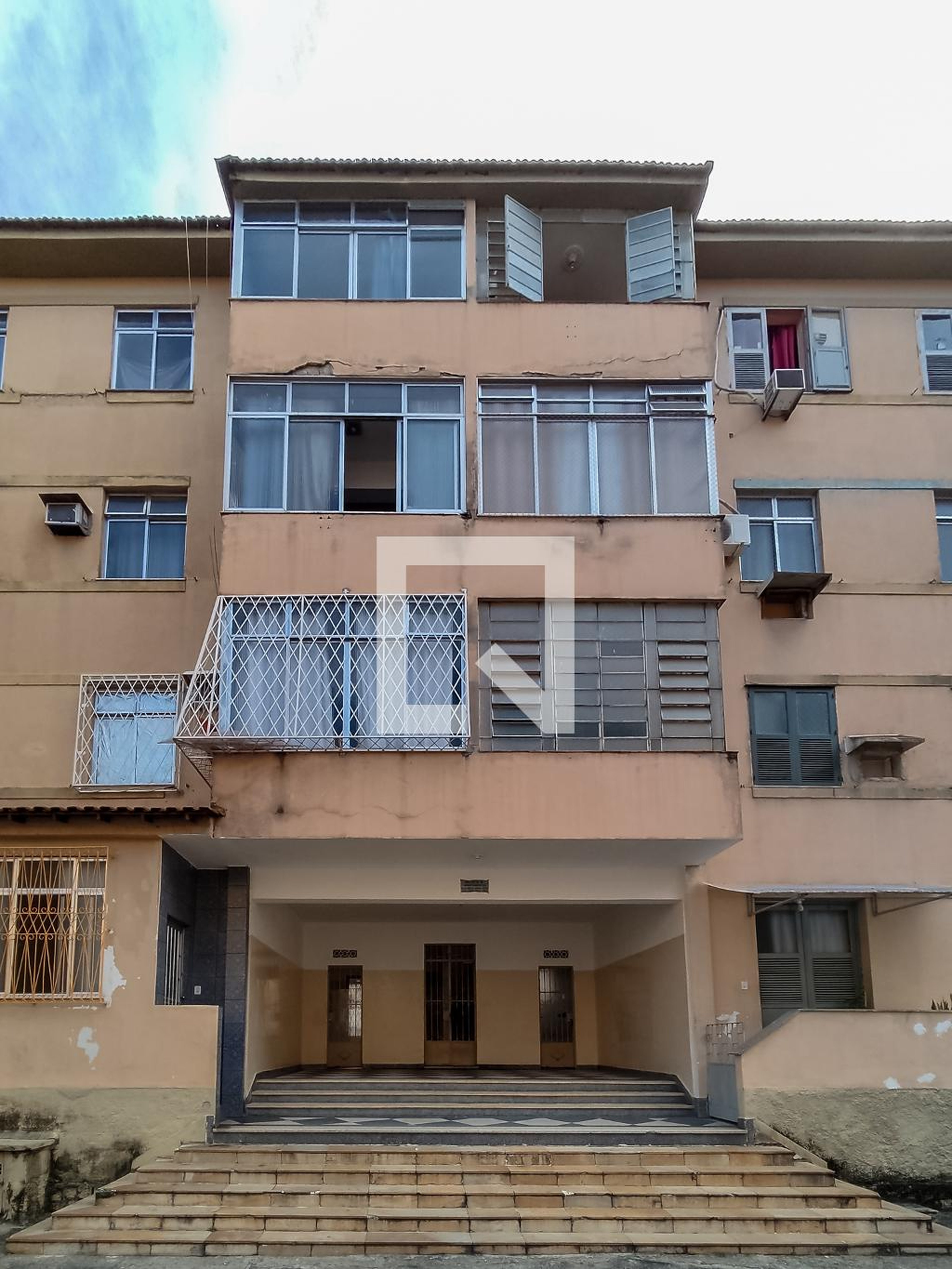 Fachada do Prédio Condomínio Tulipa